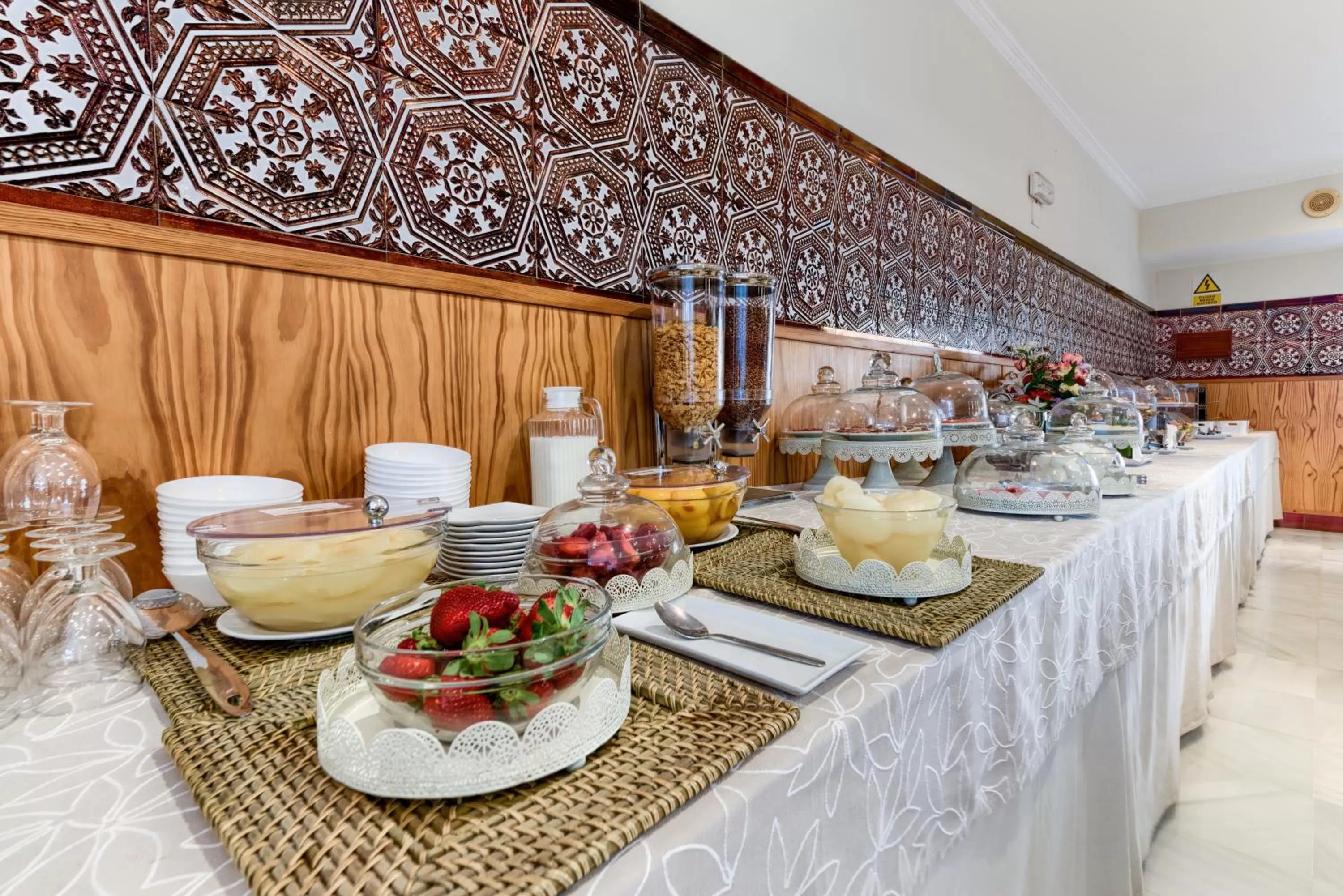 Food and drinks in Hotel Torre De Los Guzmanes