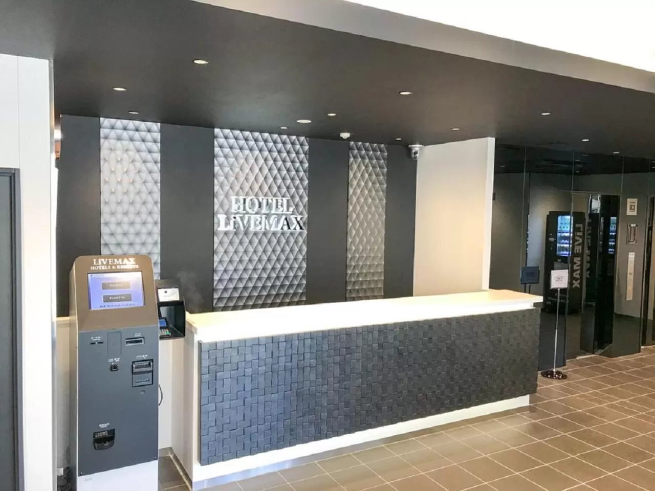 Lobby or reception in HOTEL LiVEMAX BUDGET Nagoya Shinkansen-guchi