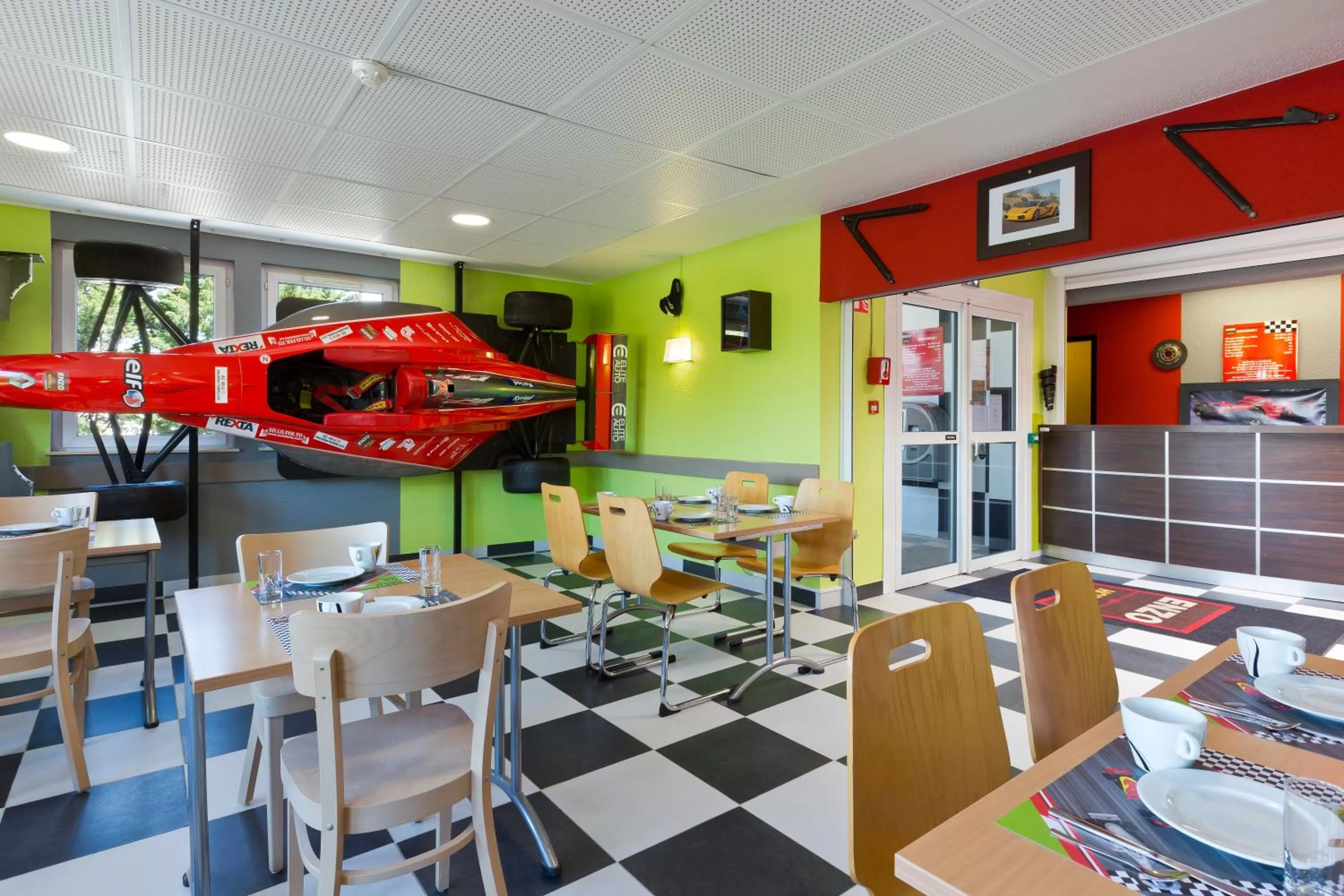 Breakfast in Enzo Hotels Nancy Frouard by Kyriad Direct