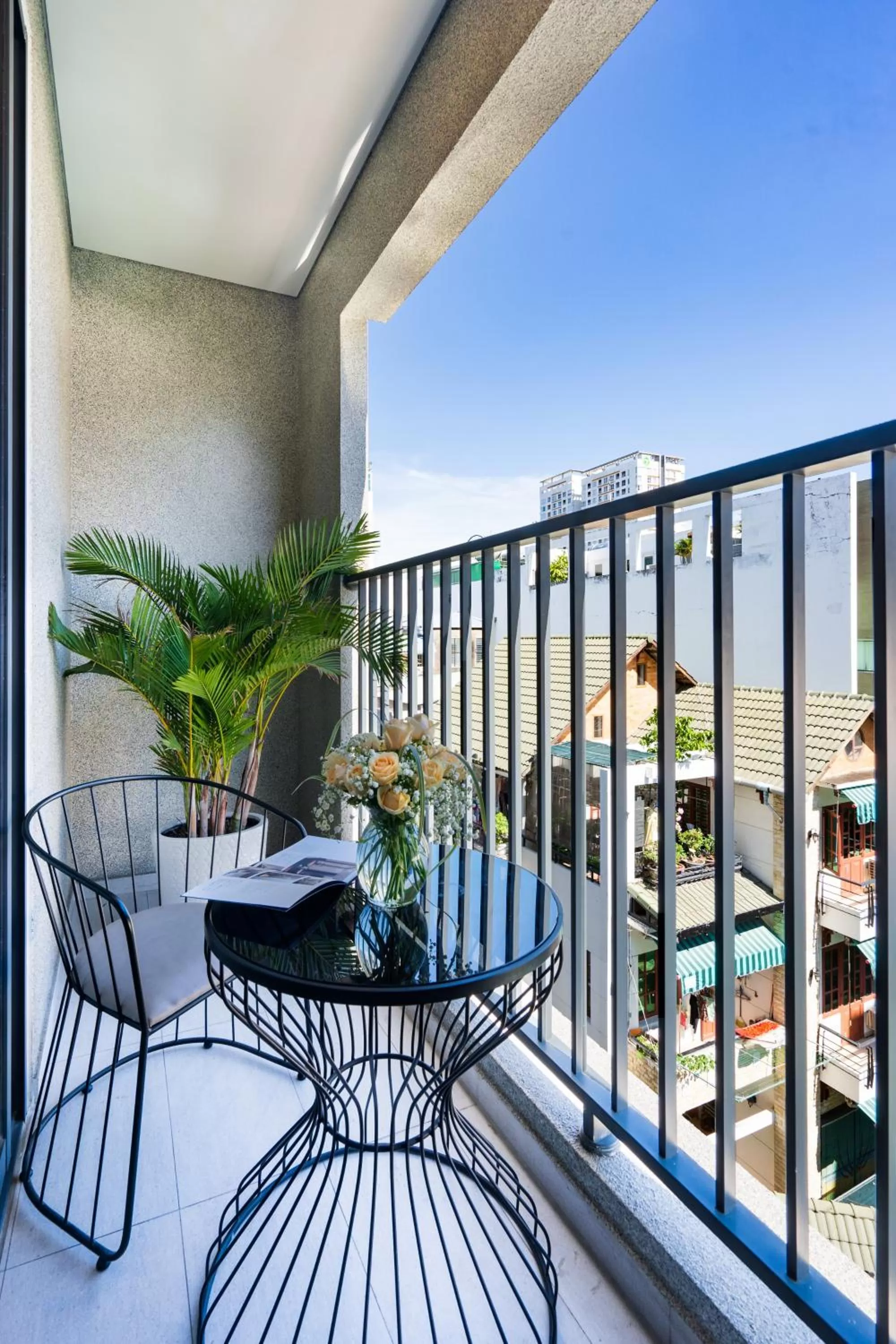 Balcony/Terrace in DHTS Business Hotel & Apartment