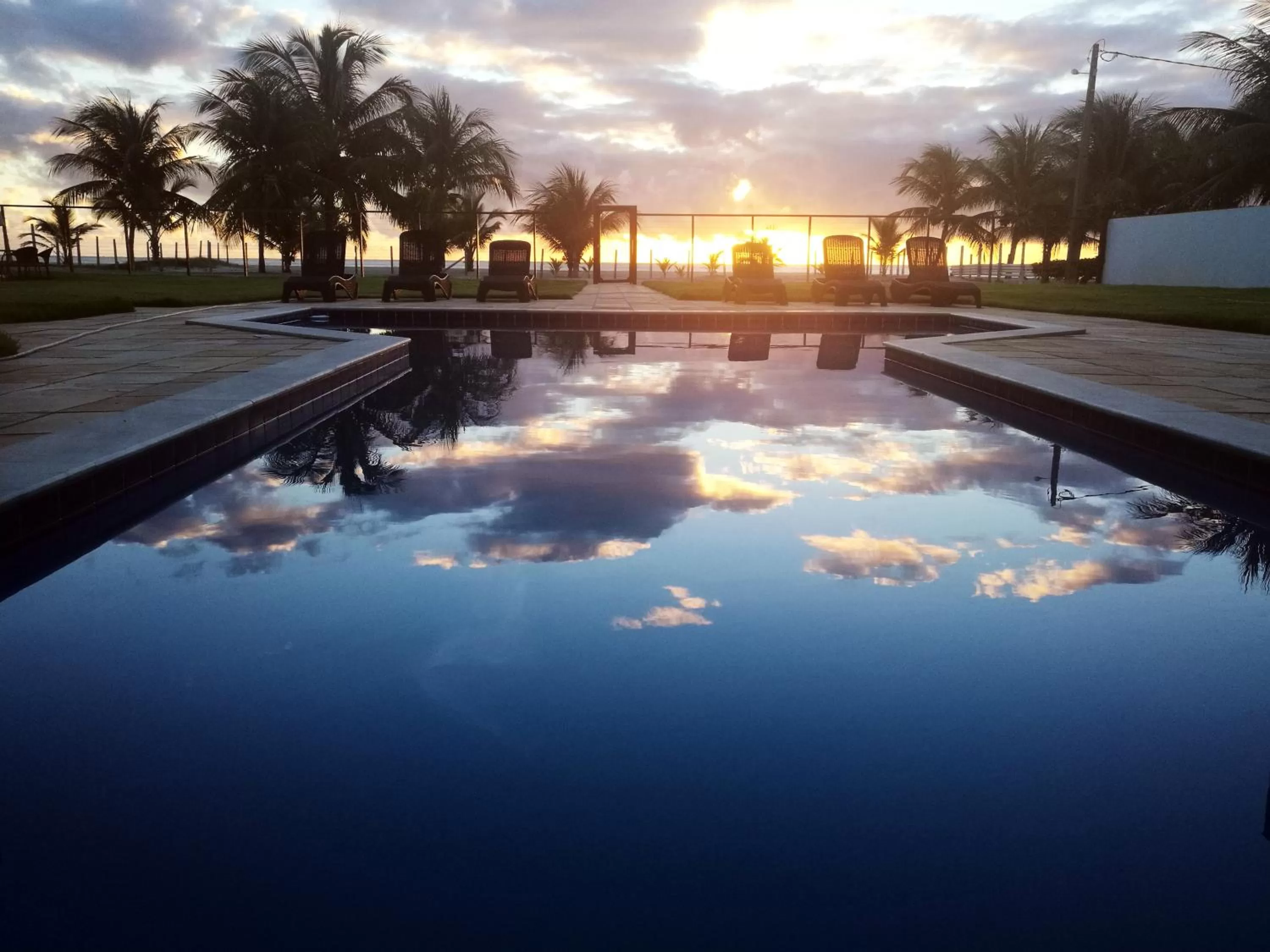 Pool view, Swimming Pool in Manga Verde Beach Residence