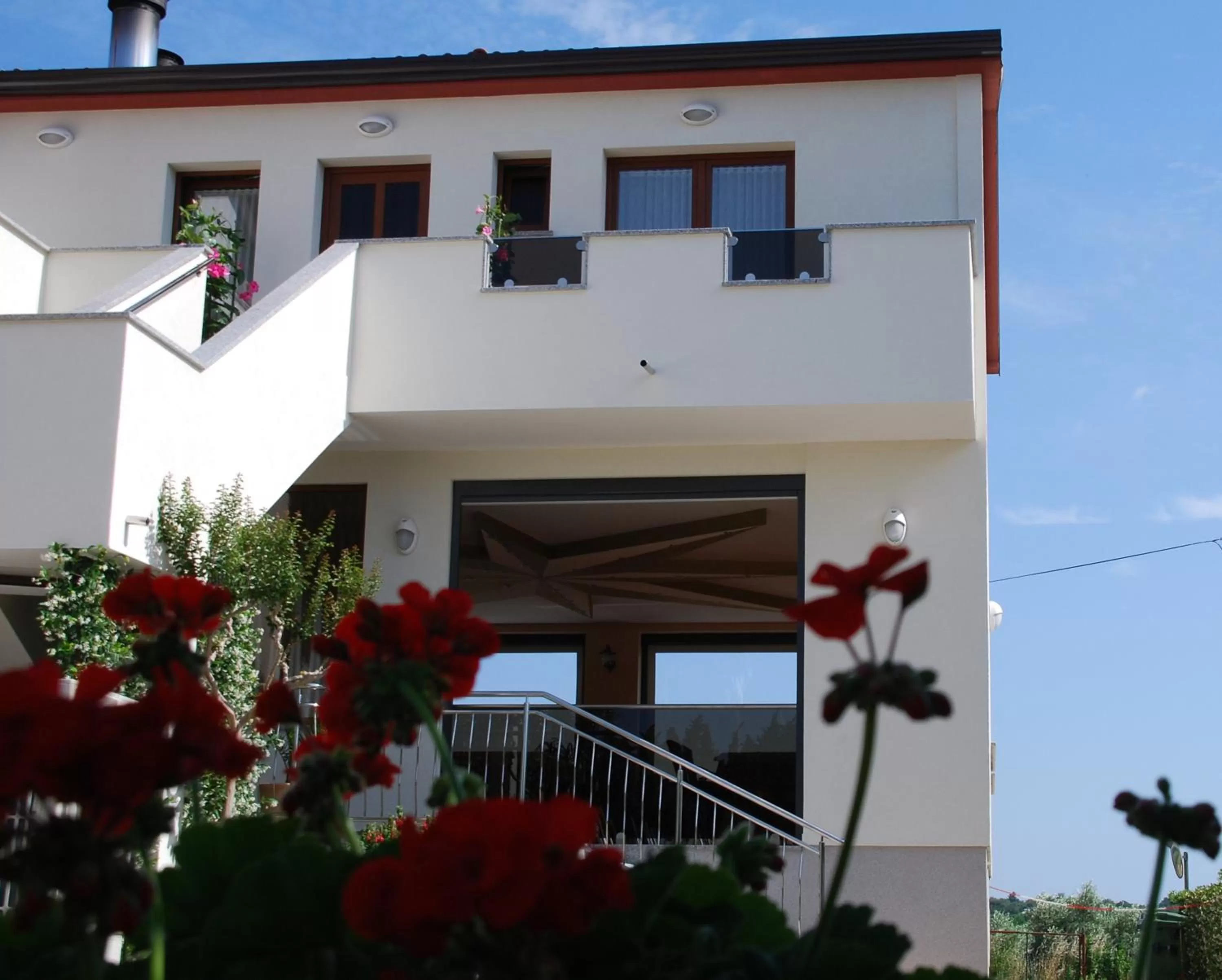 Facade/entrance, Property Building in Rooms Edda