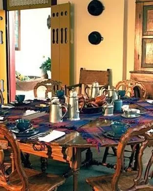 Restaurant/places to eat in Solar da Ponte