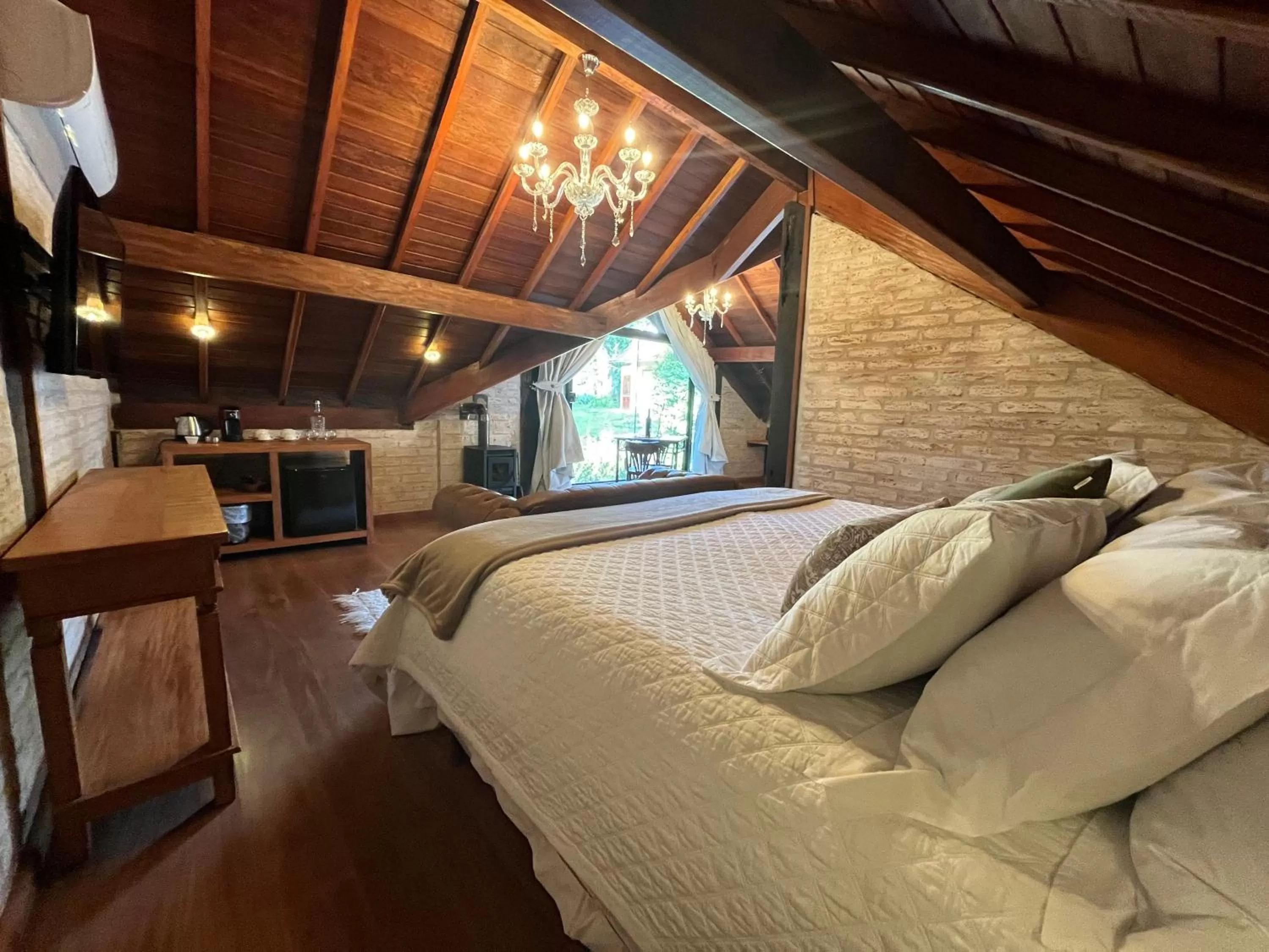 Photo of the whole room in Pousada Dona Bendita