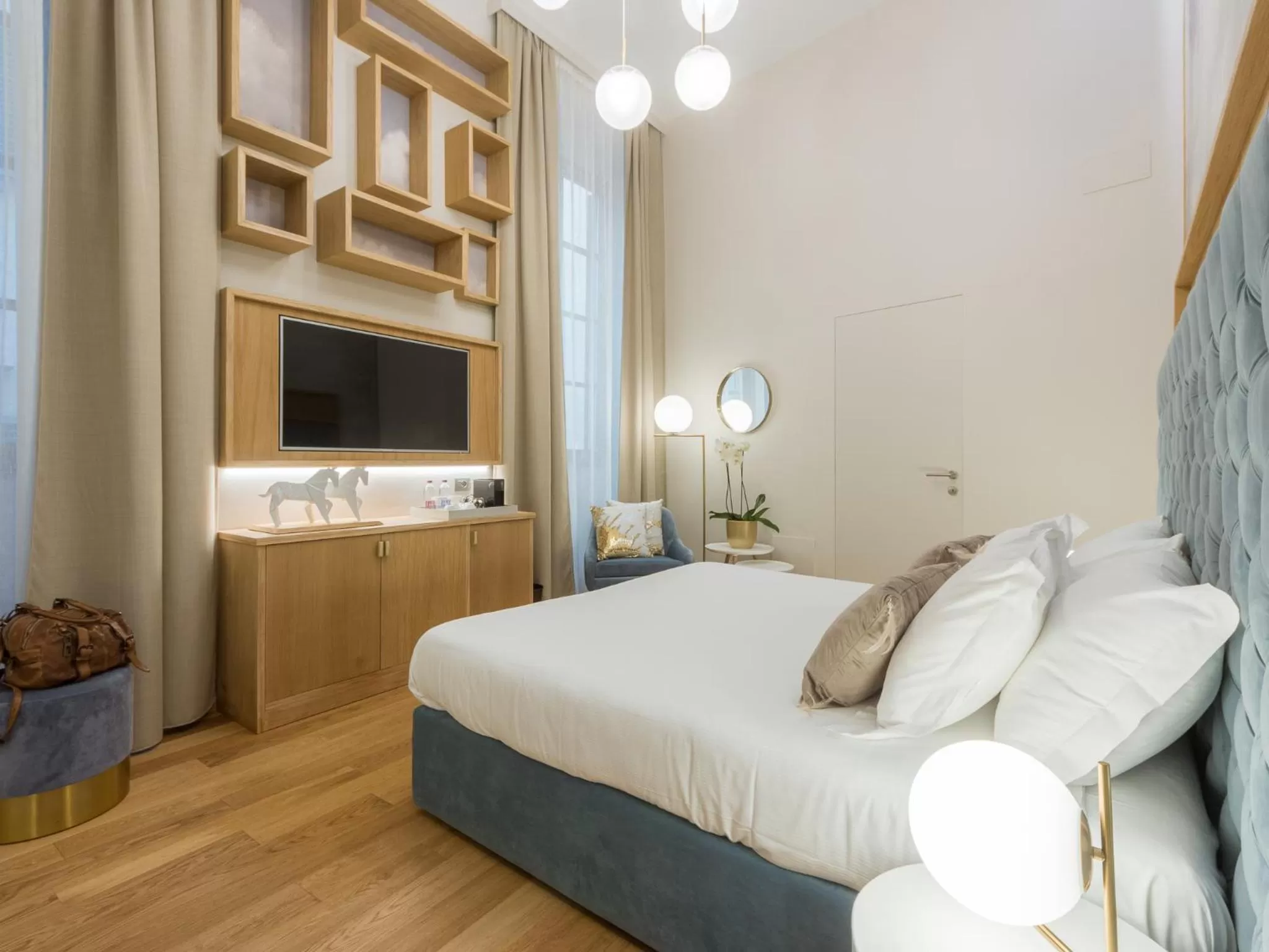 Bed in Renascentia in Florence - Adults Only