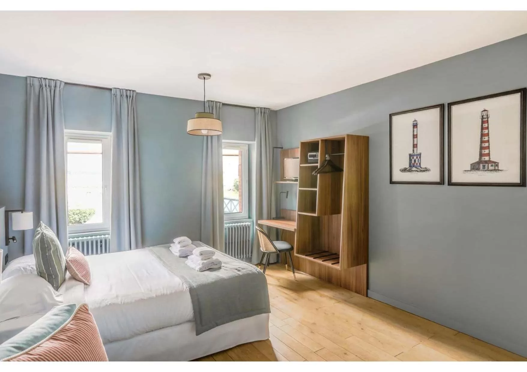 Bed in Hôtel Restaurant Le Cap