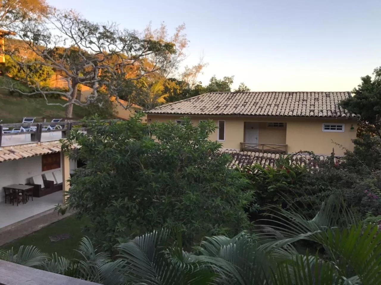 Property Building in Praia da Ferradurinha Guest House