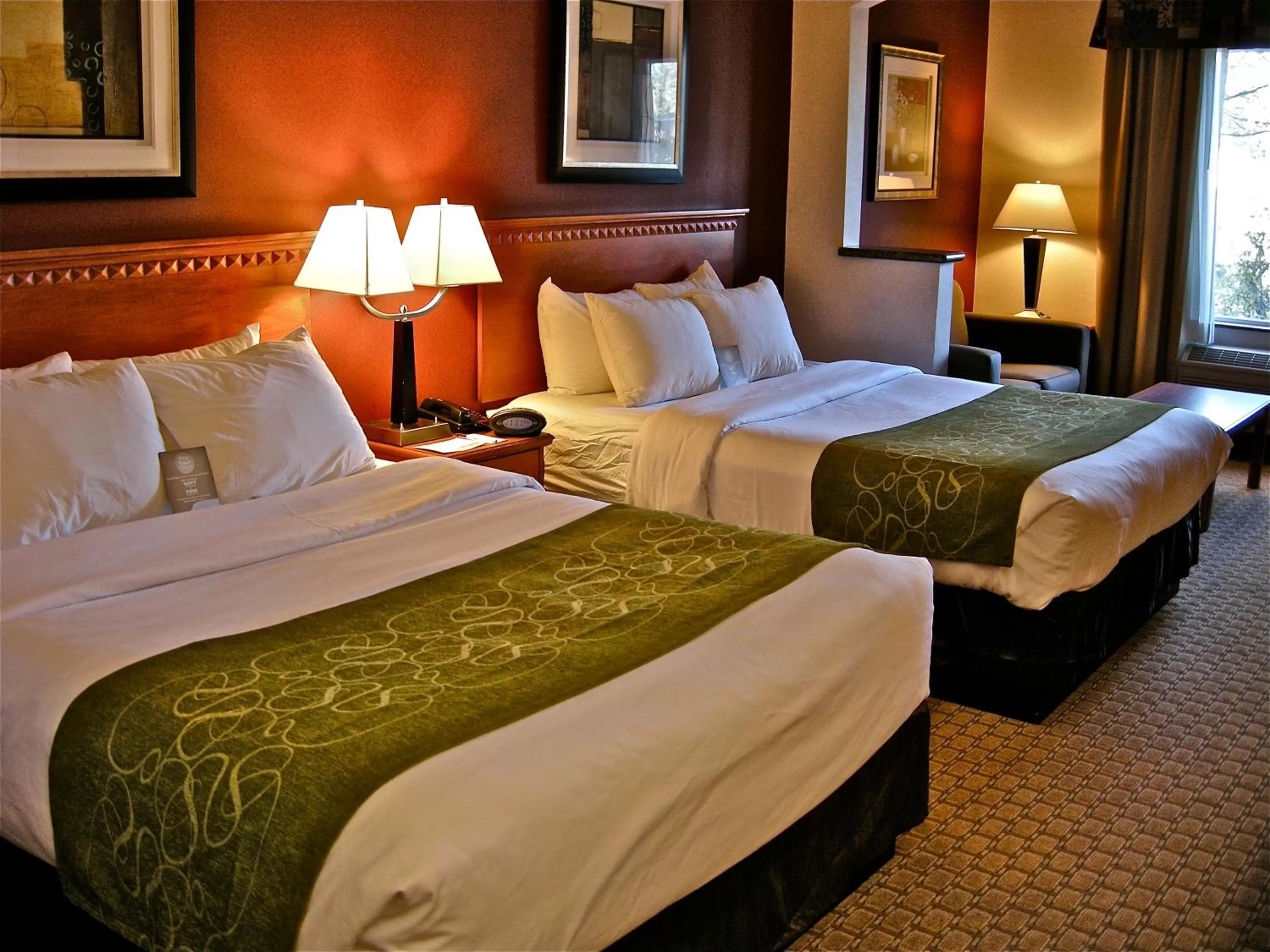 Standard Queen Suite with Two Queen Beds - Non-Smoking in Comfort Suites Redmond Airport