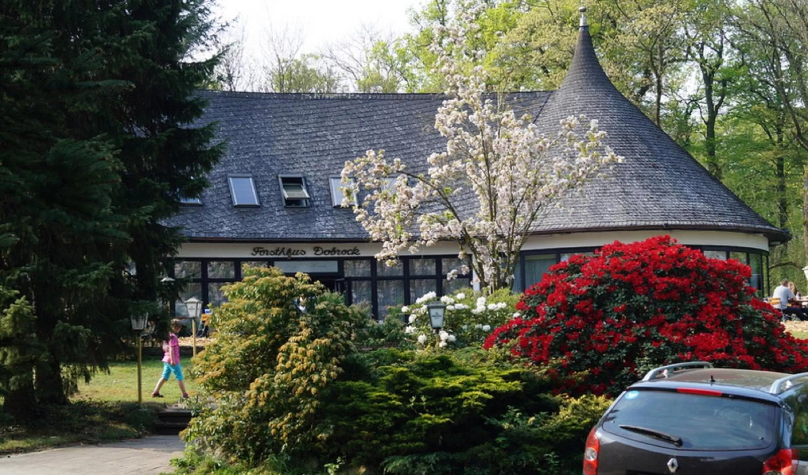 Restaurant/places to eat, Property Building in Forsthaus-Ferienhotel am Dobrock