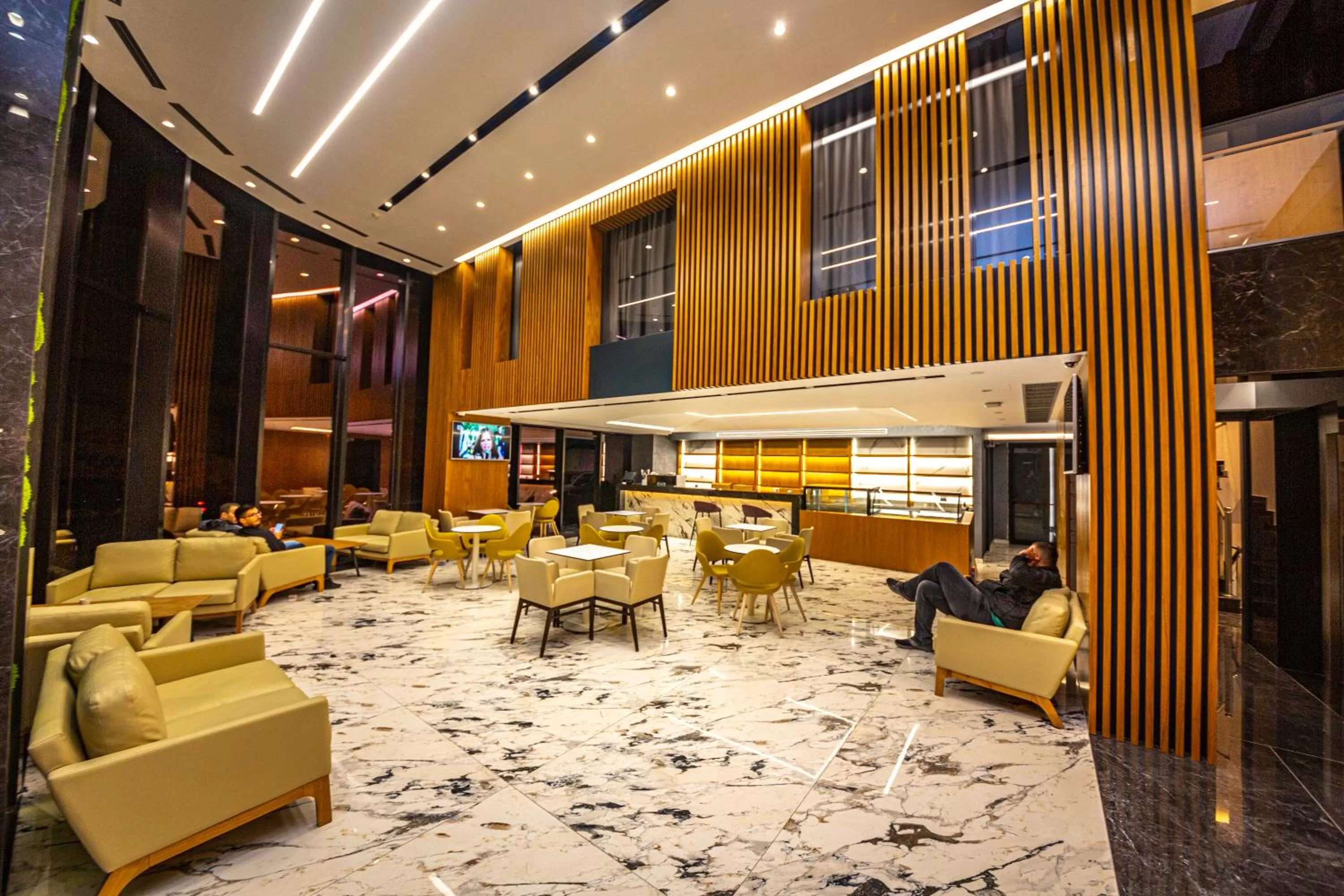 Lobby or reception in Black Diamond Hotel