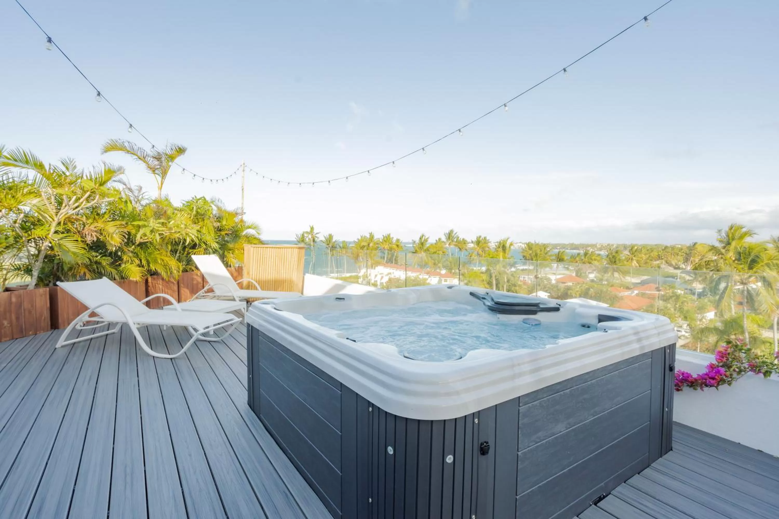 Natural landscape in Ultravioleta Boutique Residences