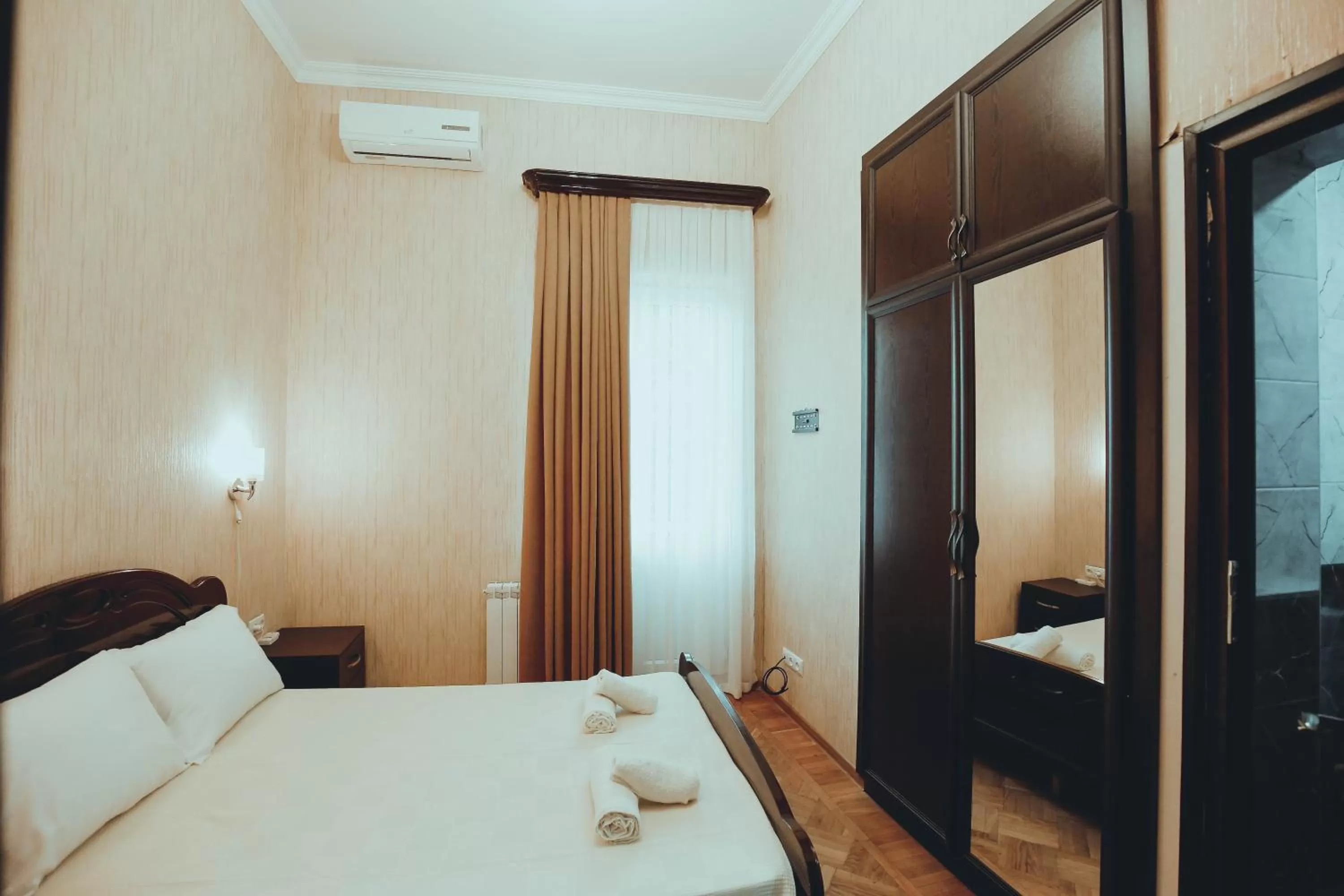 Bedroom, Bed in AnSeZa