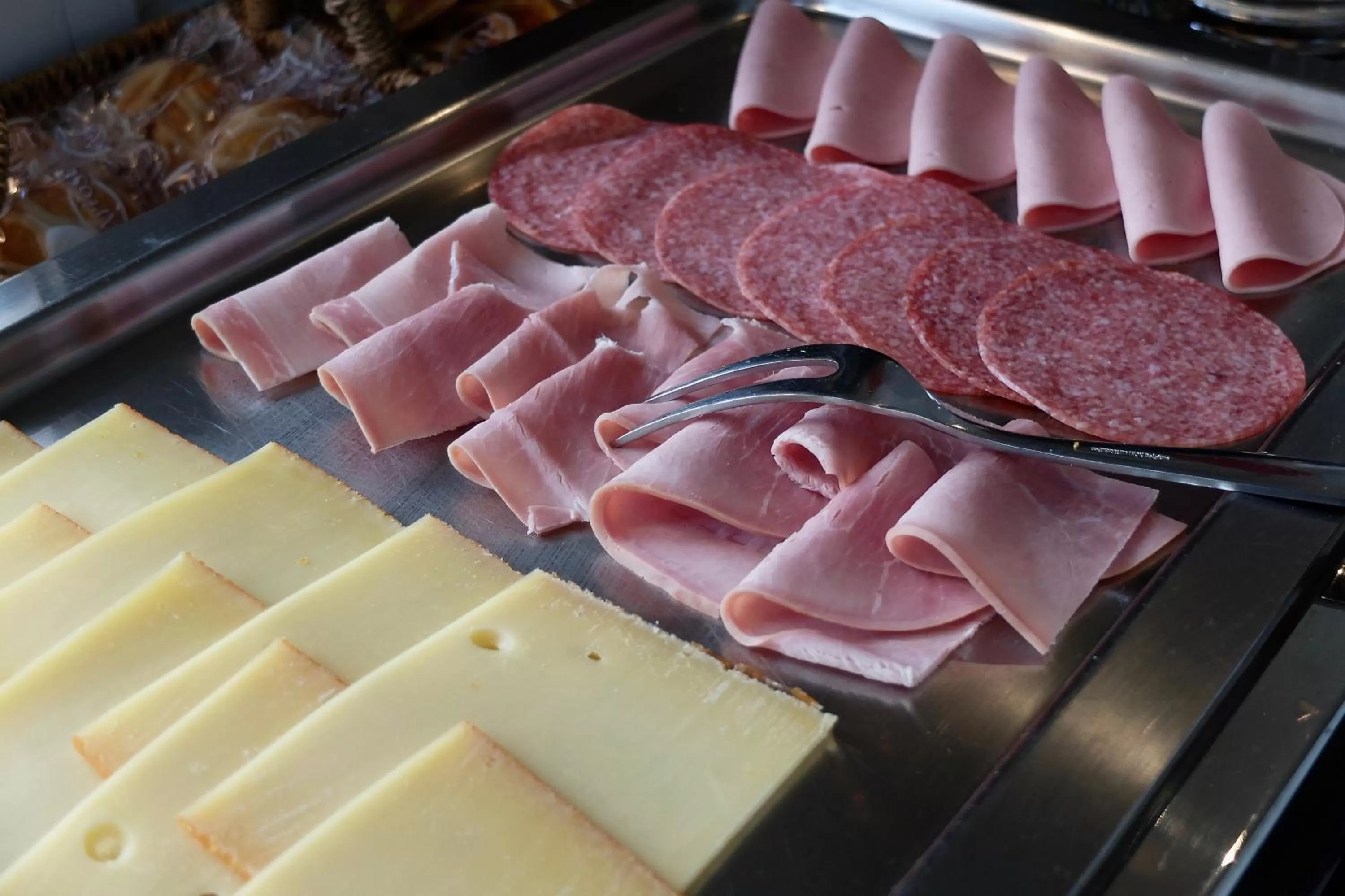 Continental breakfast, Food in Hotel Villa Verdi