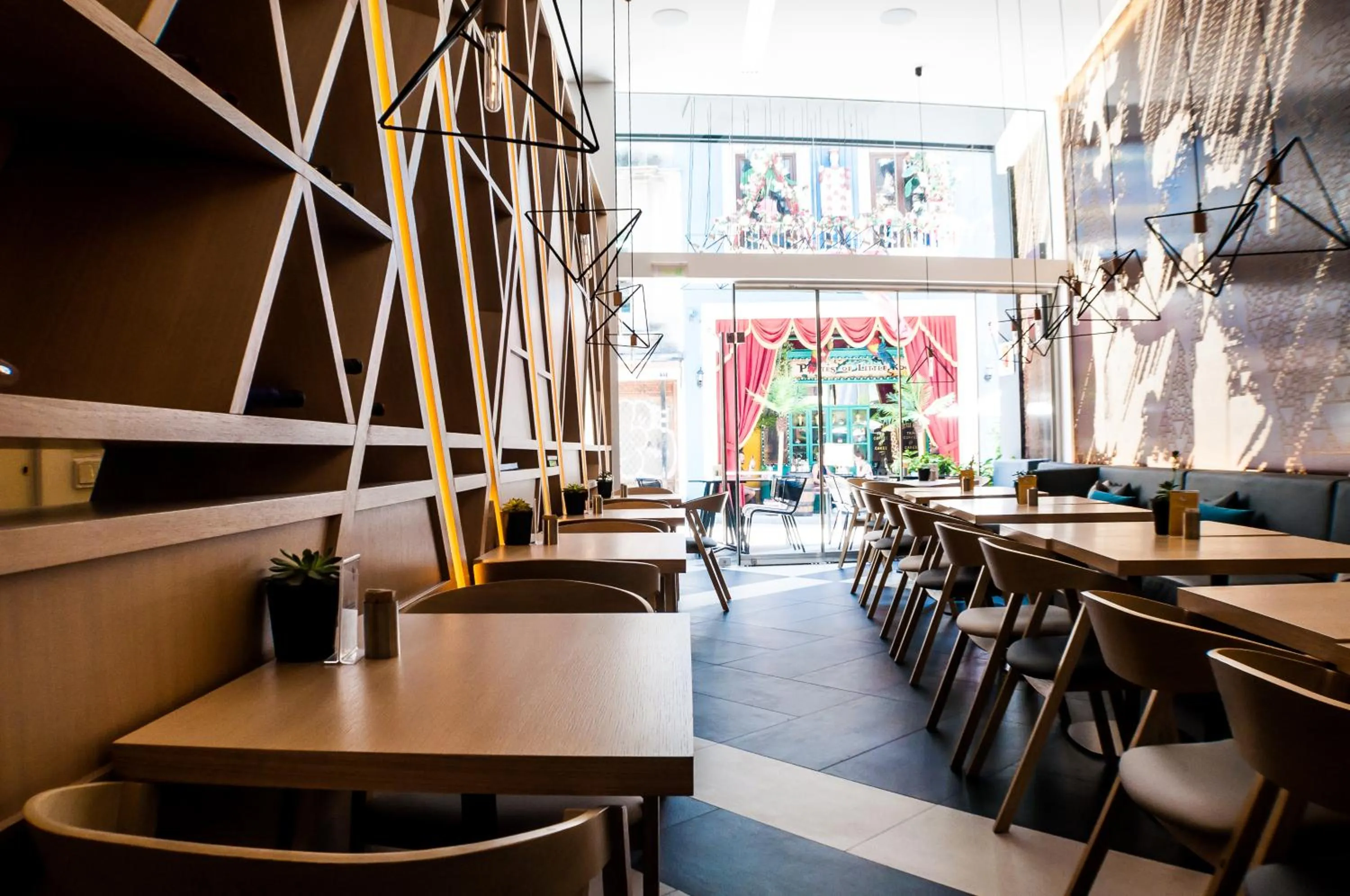 Restaurant/places to eat in Athens Lodge by Athens Prime Hotels