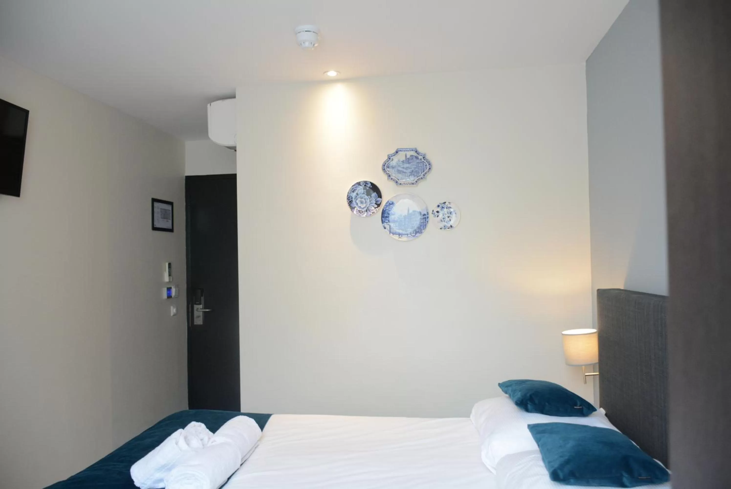 Bed in NL Hotel District Leidseplein