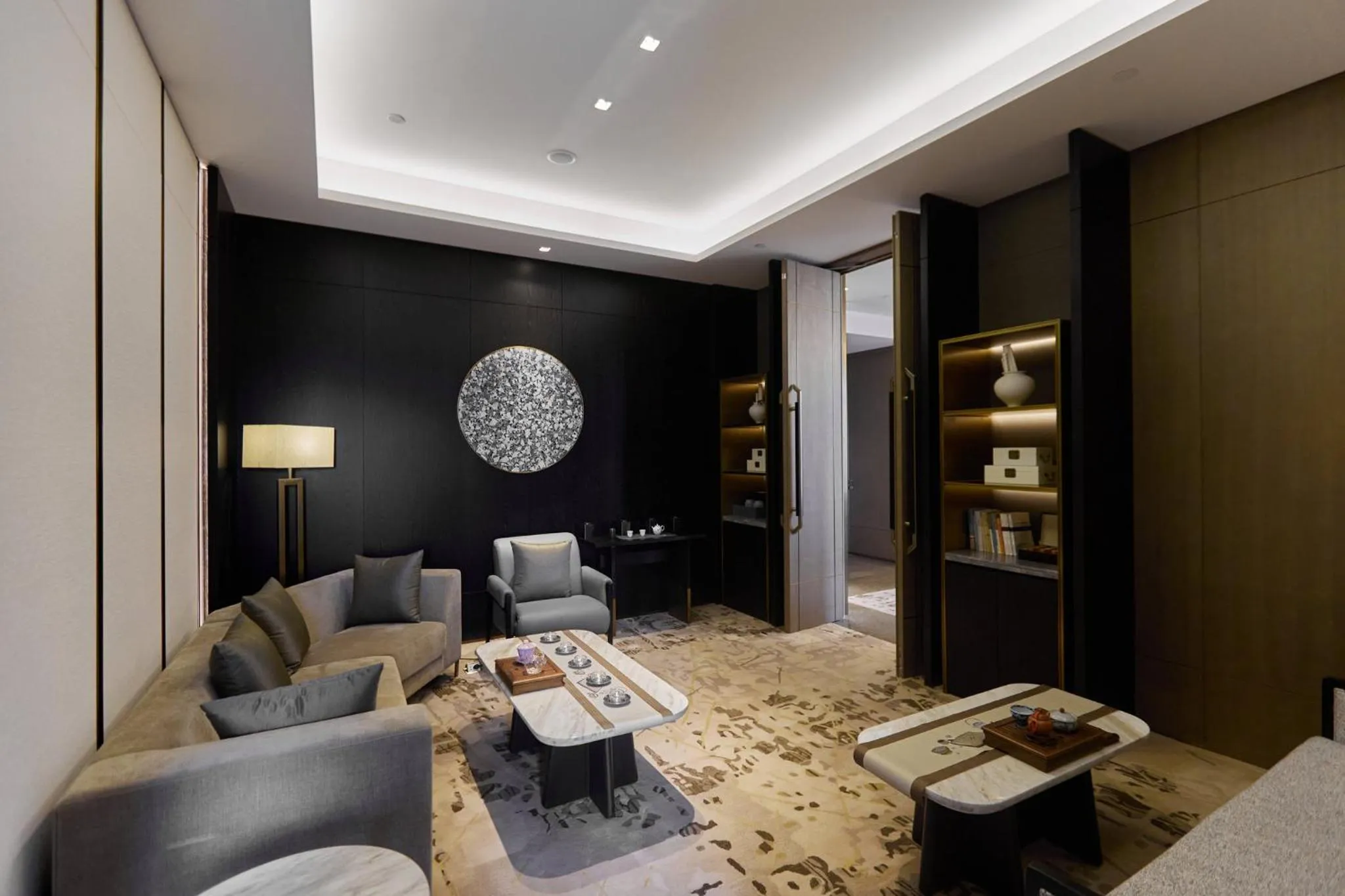 Restaurant/places to eat in The Azure Ningbo, Vignette Collection