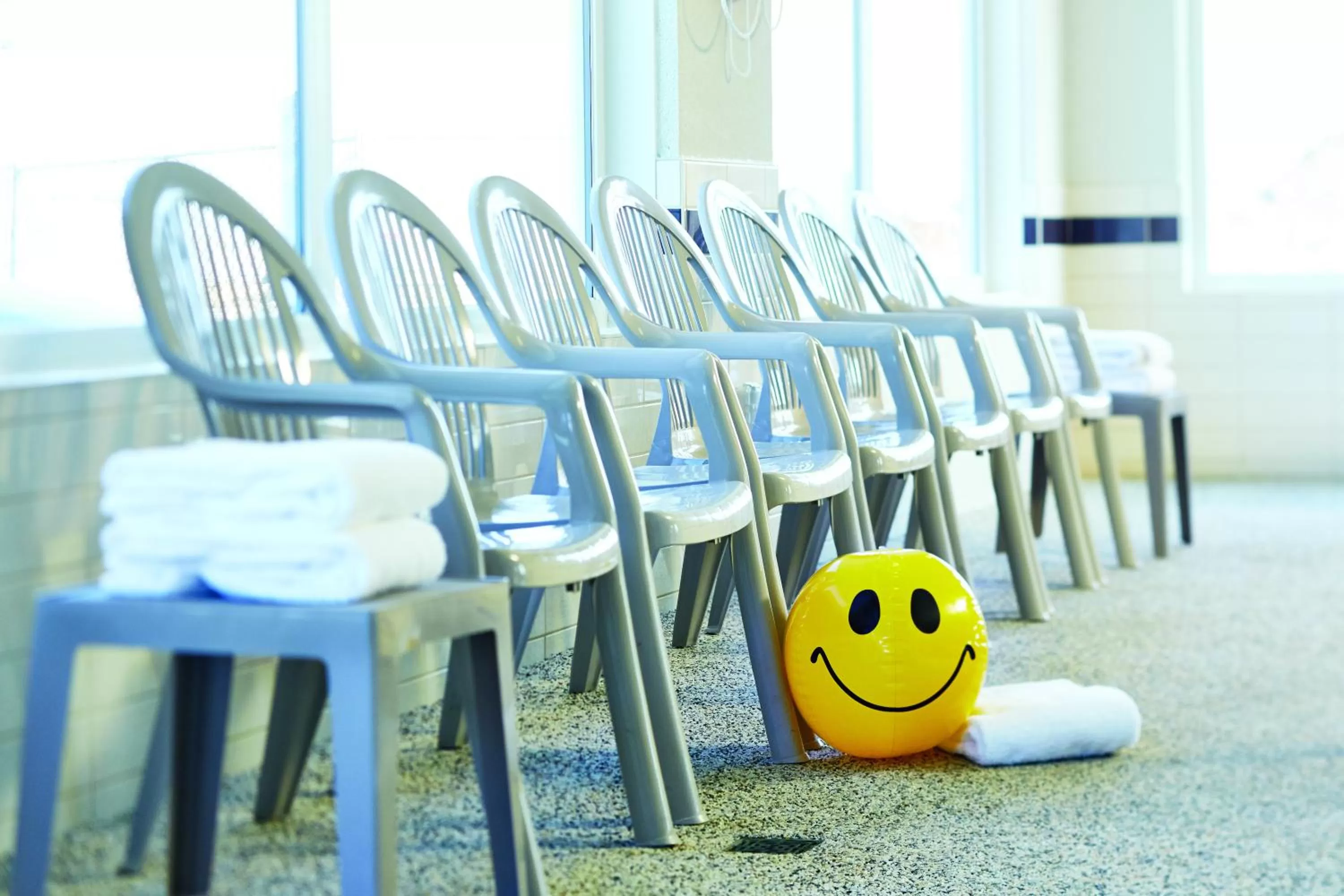 Swimming pool in Sleep Inn Regina East