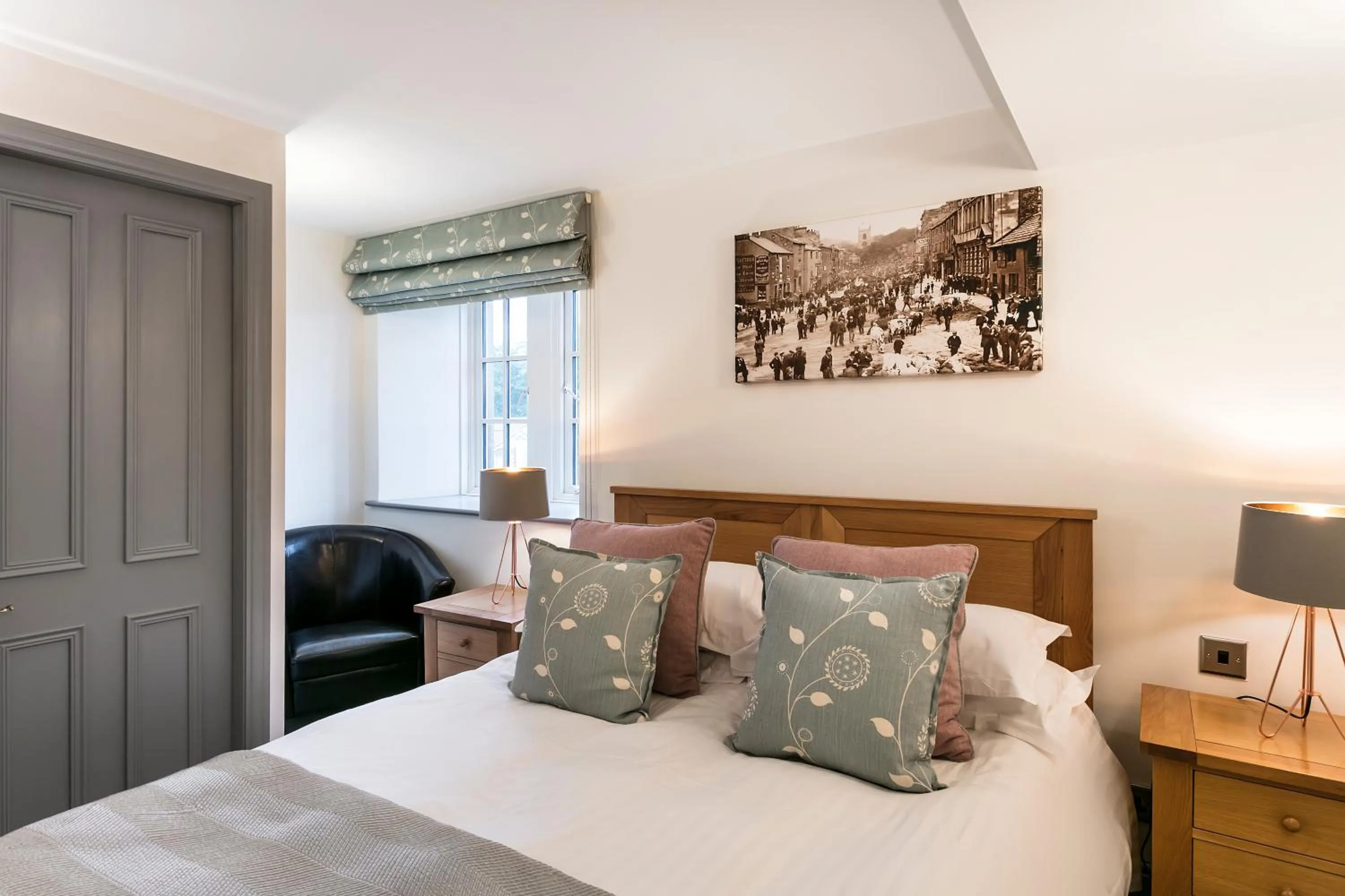 Bedroom, Bed in The Gamekeeper's Inn