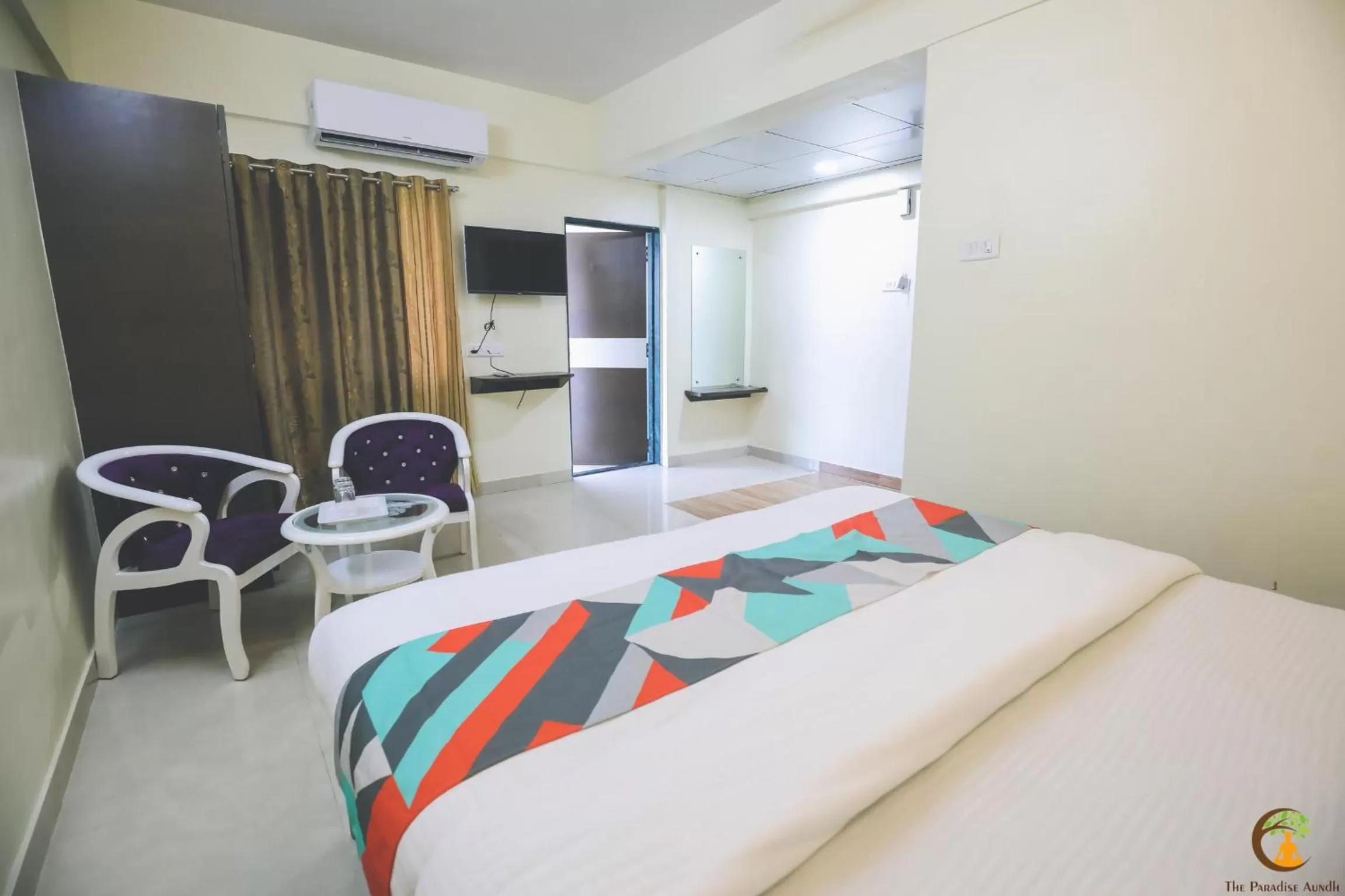 Bed in The Paradise Aundh