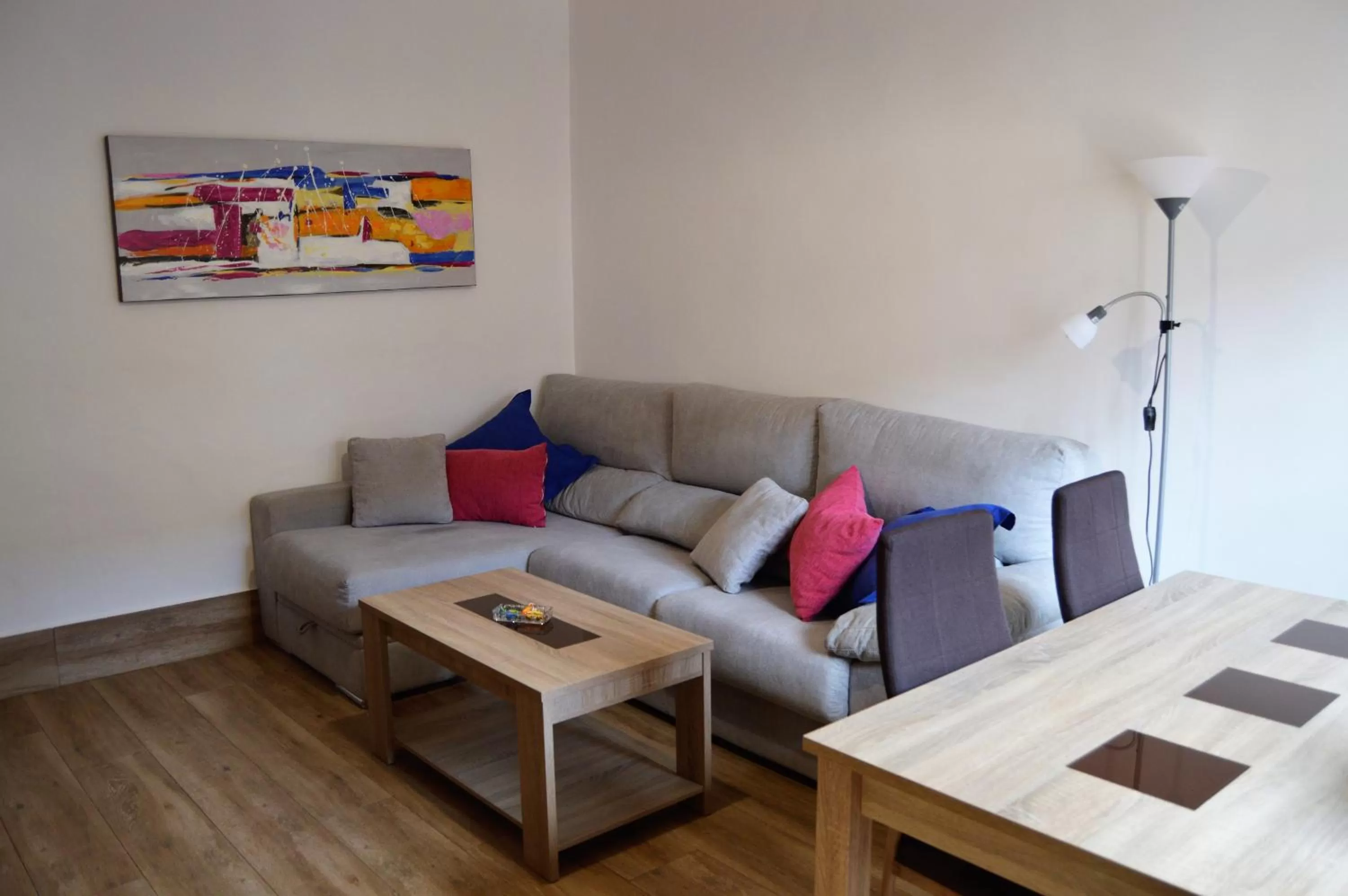 Apartamentos Turísticos - Hostal Los Alisos