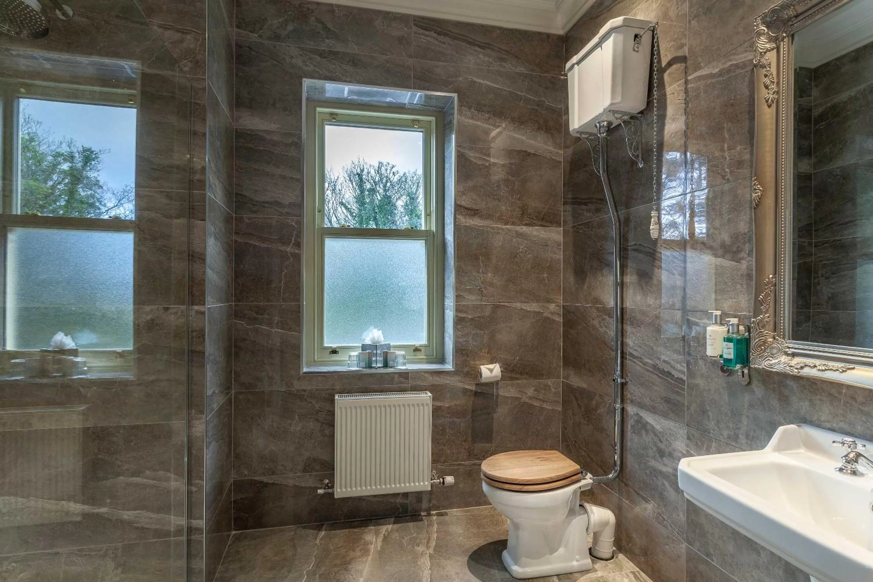 Bathroom in Ballyseede Castle