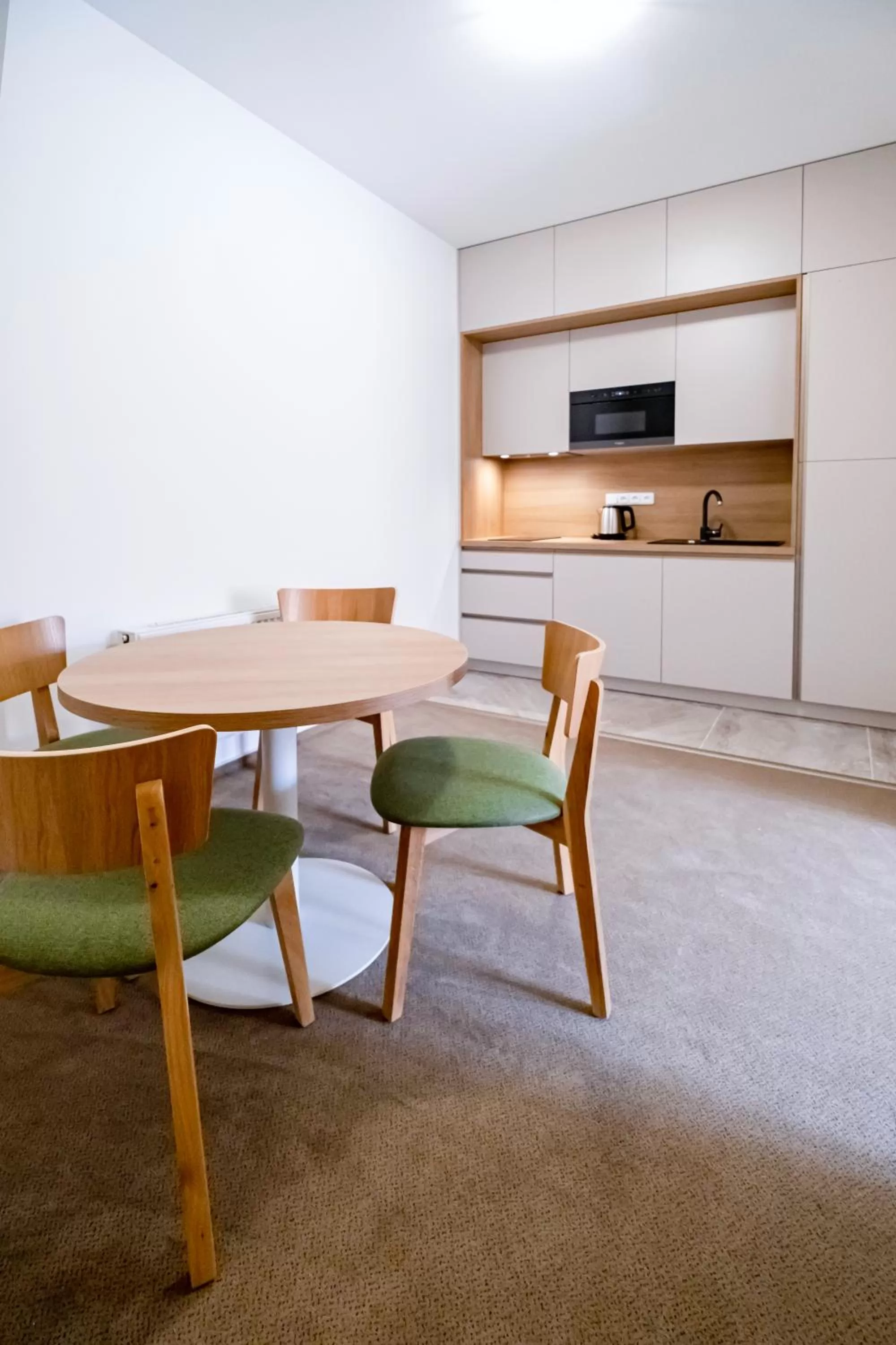 Kitchen or kitchenette, Kitchen/Kitchenette in Relax Hotel Stork