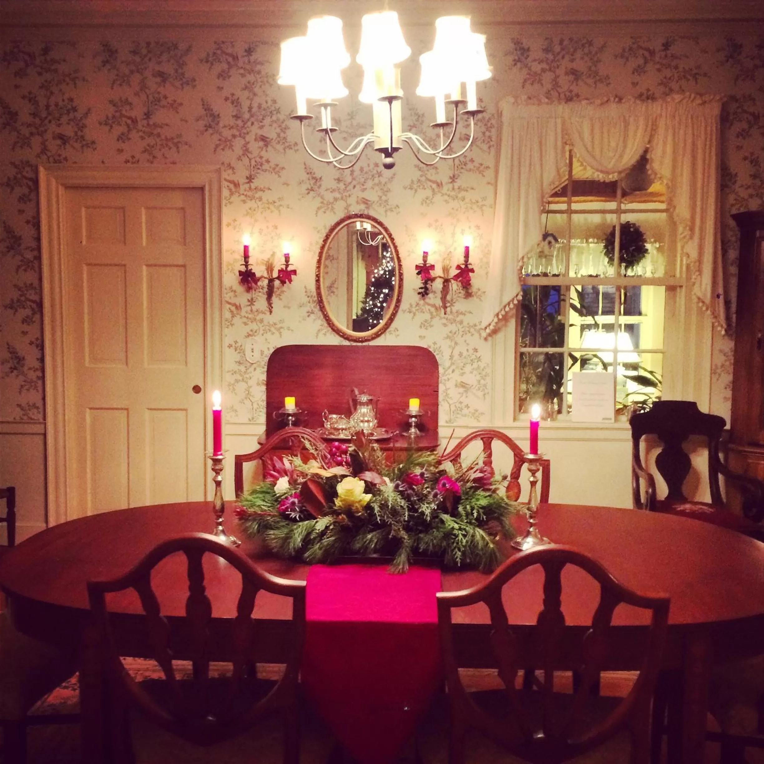 Winter, Restaurant/Places to Eat in Clark Currier Inn