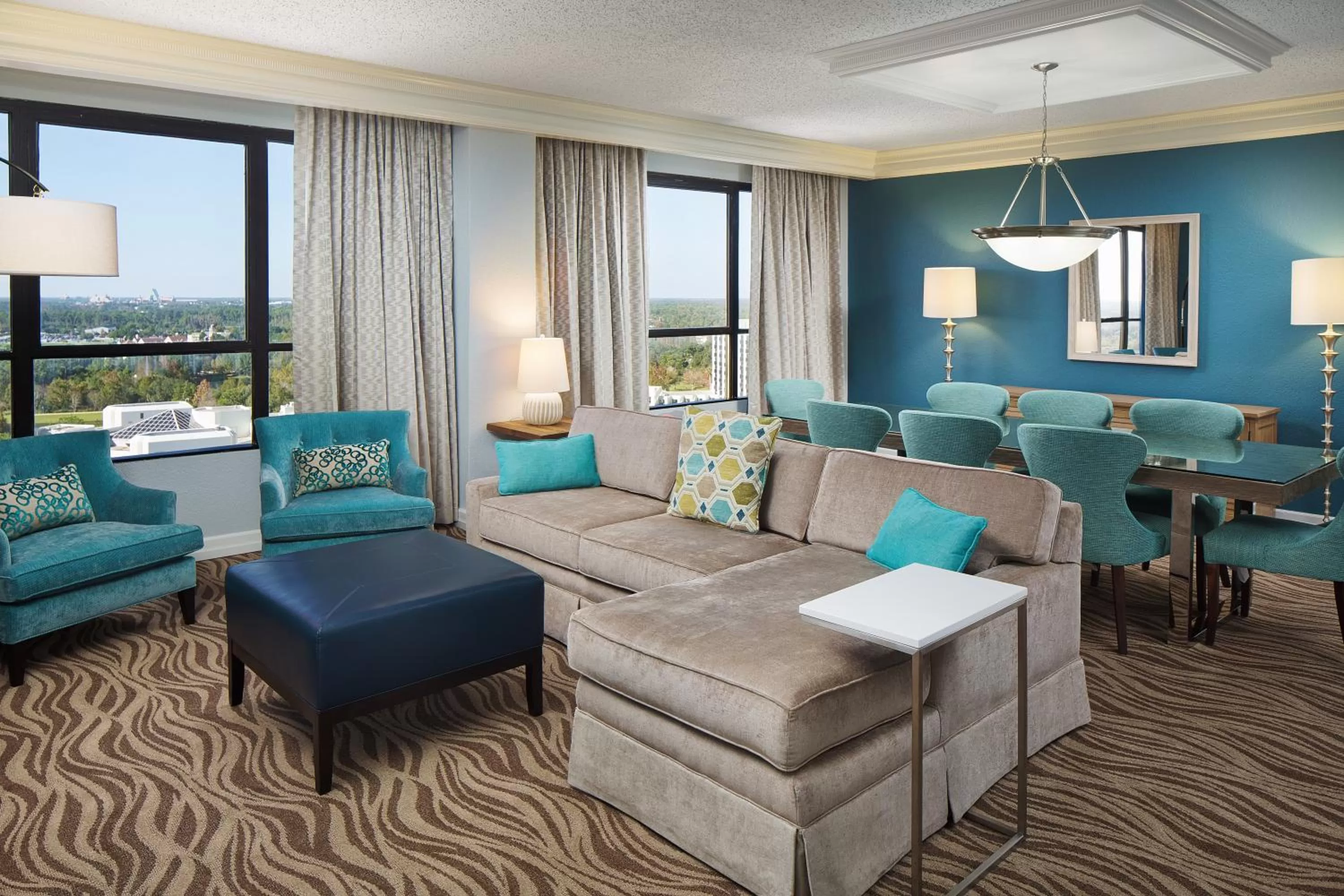 Living room in Wyndham Lake Buena Vista – Disney Springs® Area