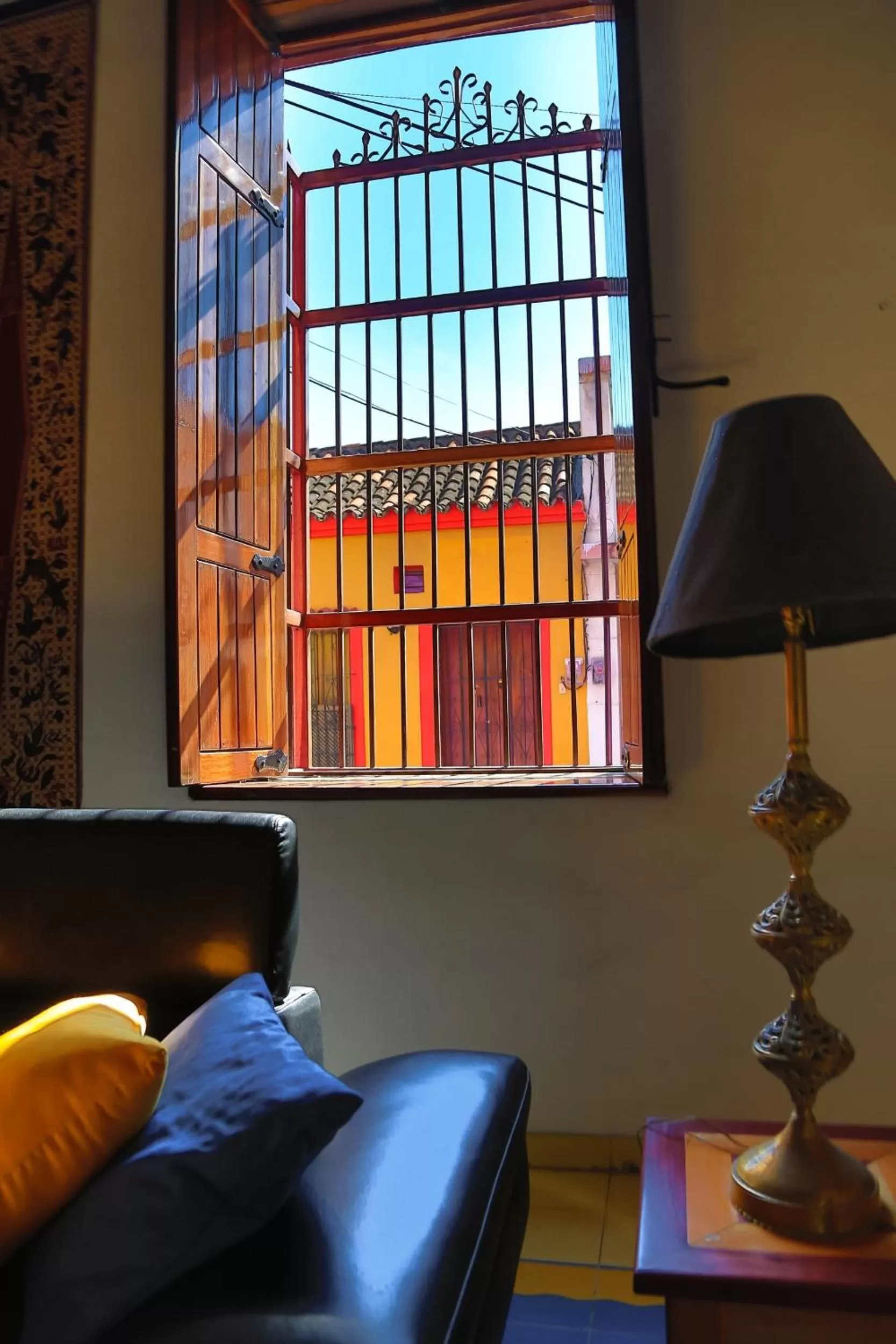 Photo of the whole room, Seating Area in Casa de Isabella, a Kali Hotel