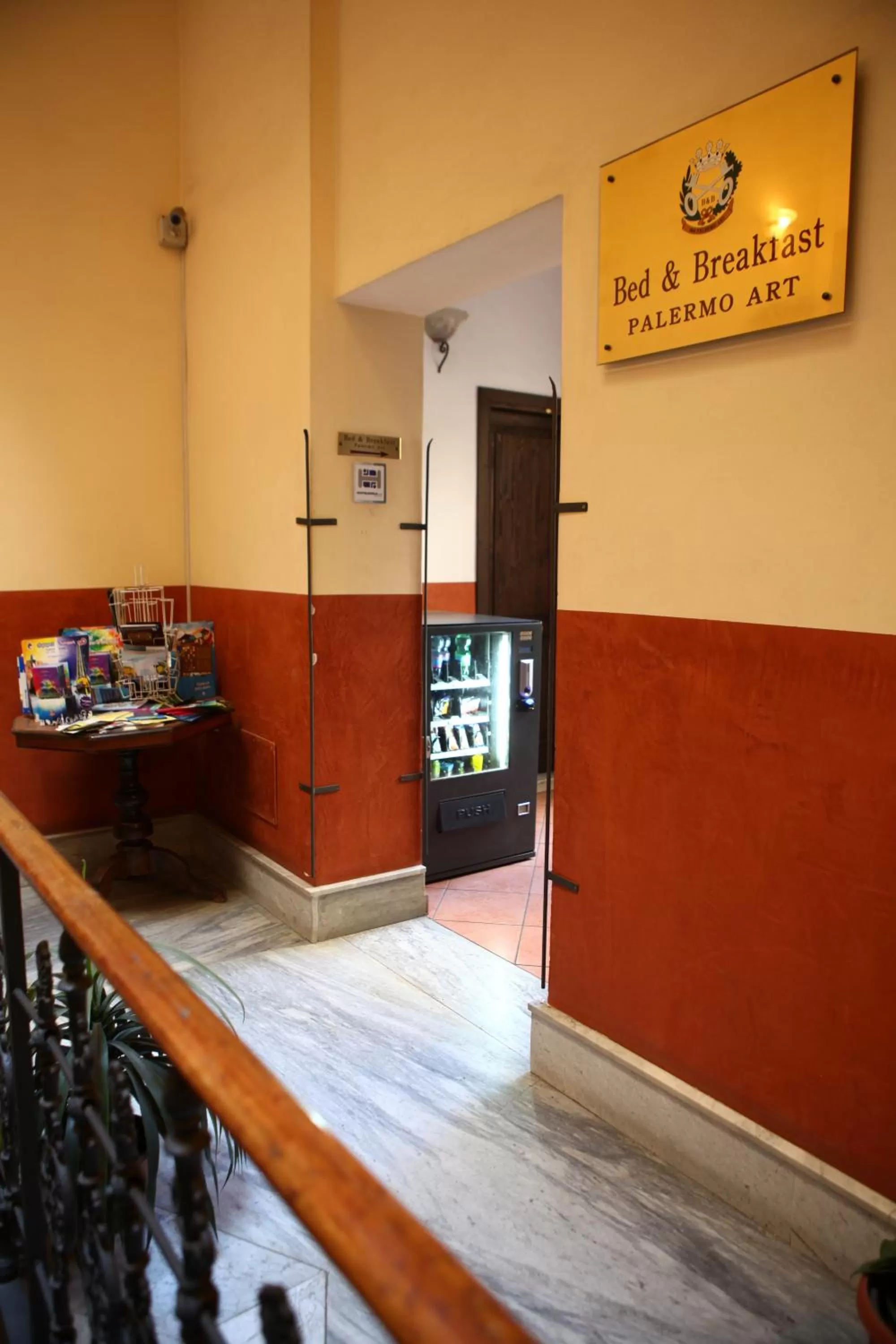 Decorative detail in Art Lincoln