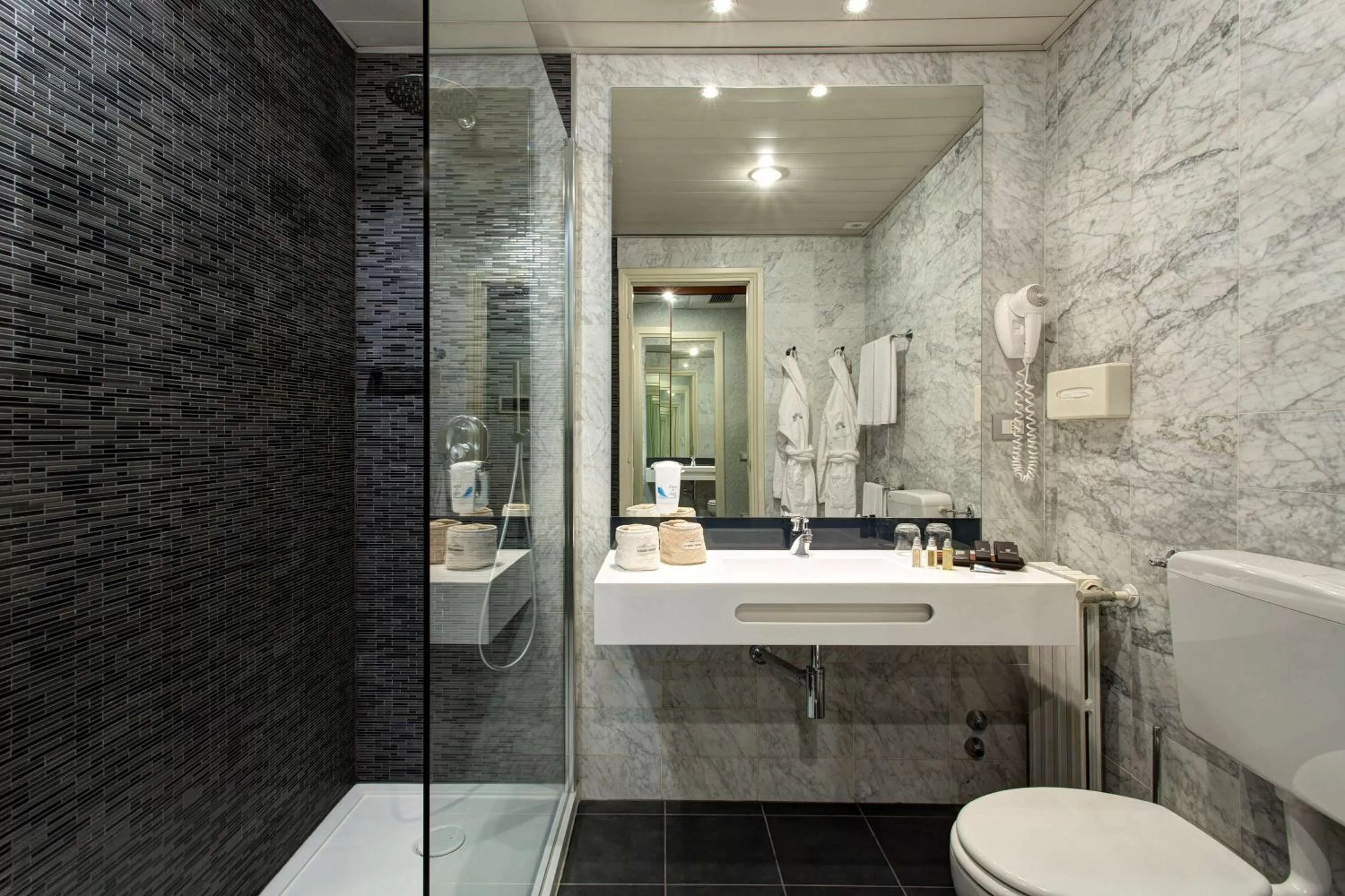 Bathroom in Best Western CTC Hotel Verona