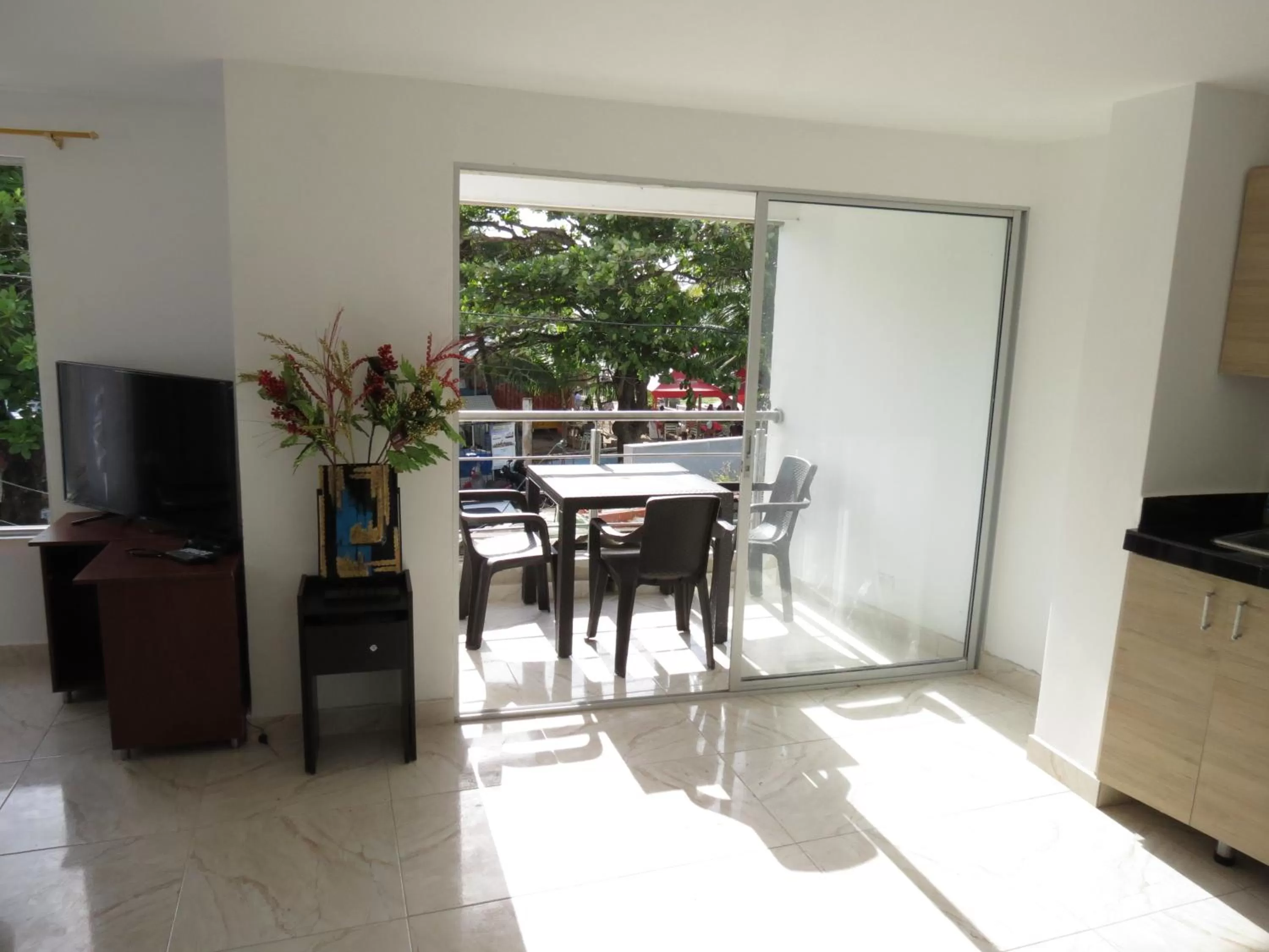 Balcony/Terrace in ZOJO MARiNA BAY