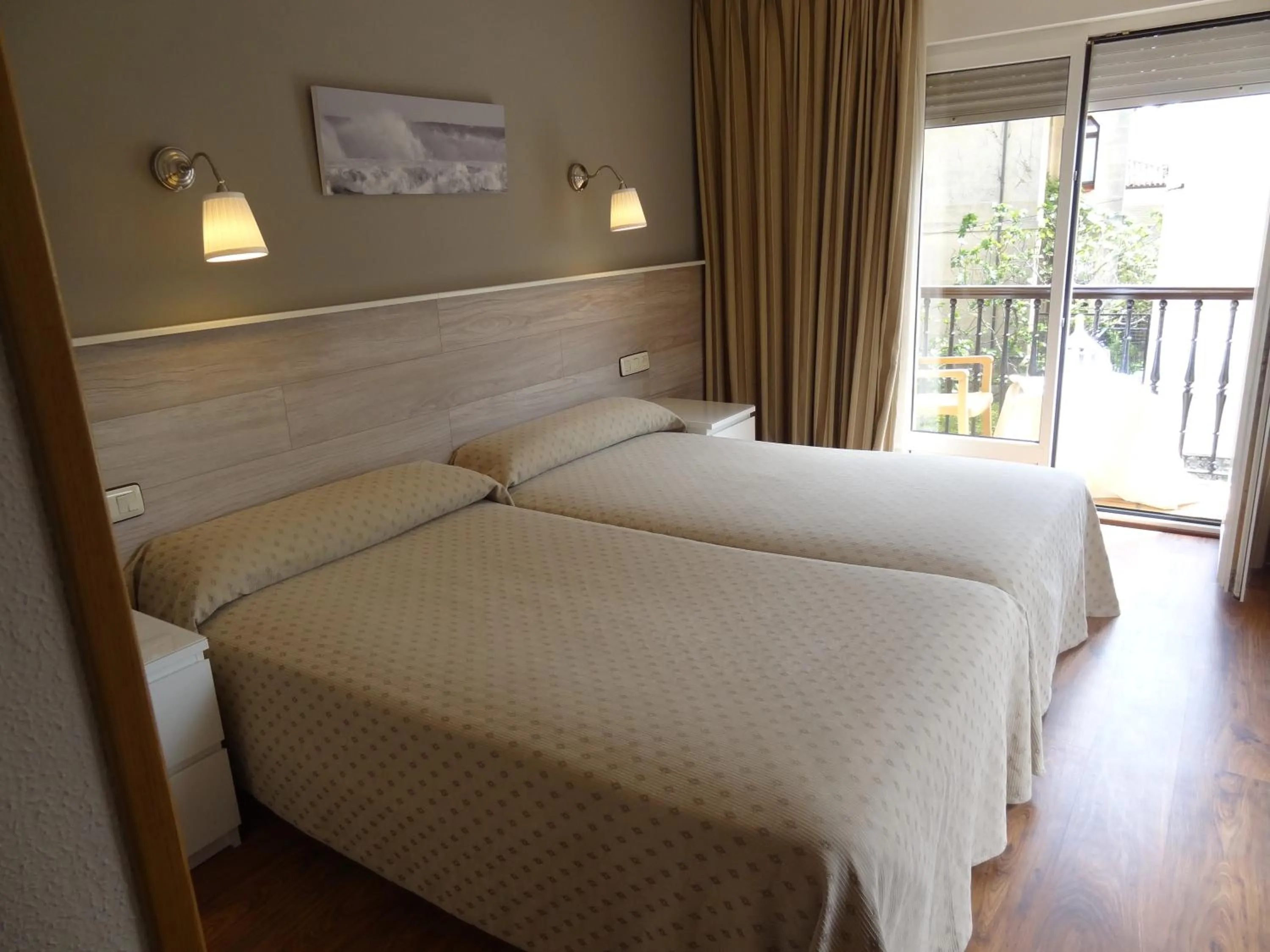 Bedroom, Bed in Hotel Don Pepe