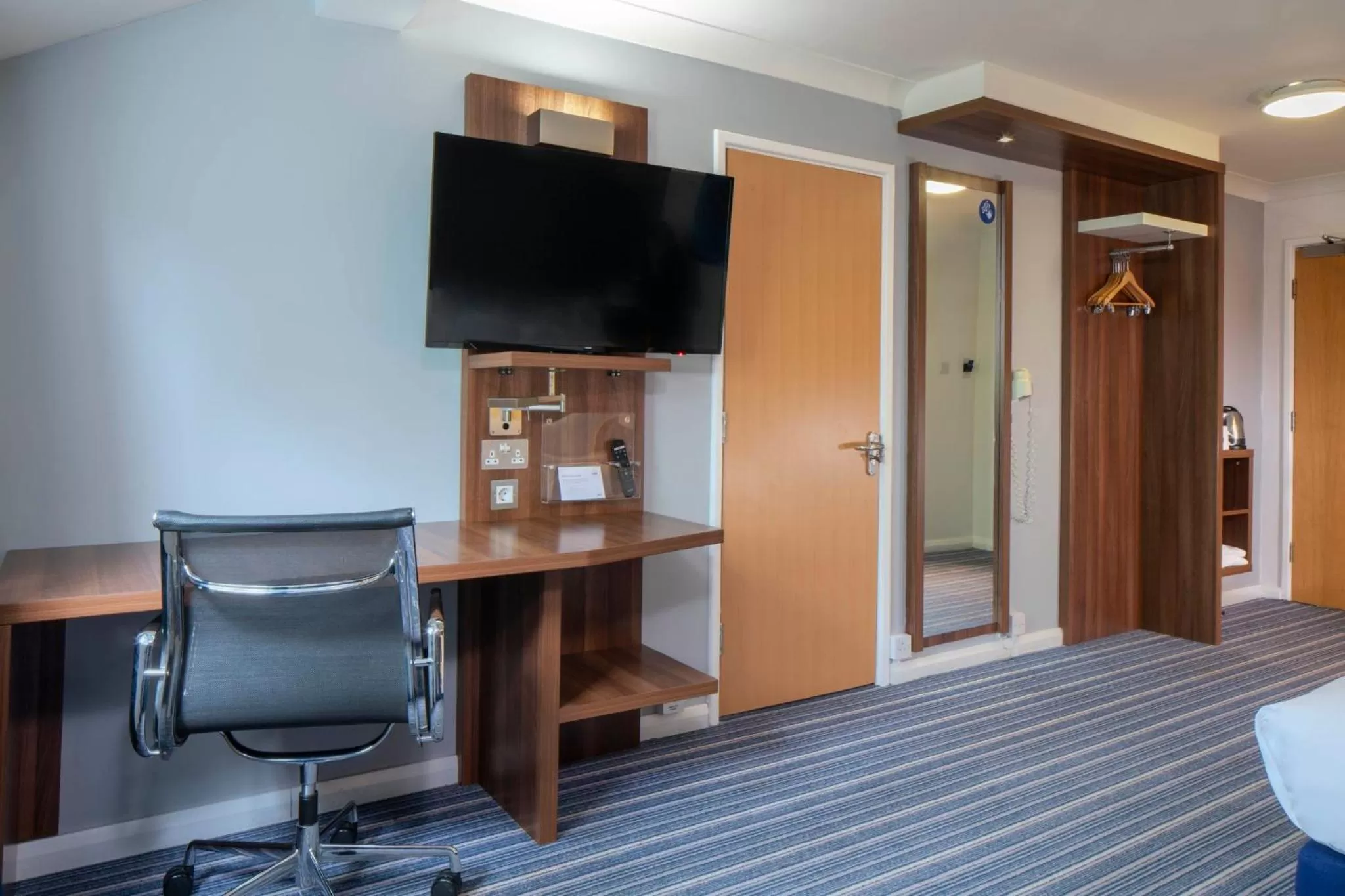 Photo of the whole room in Holiday Inn Express York by IHG