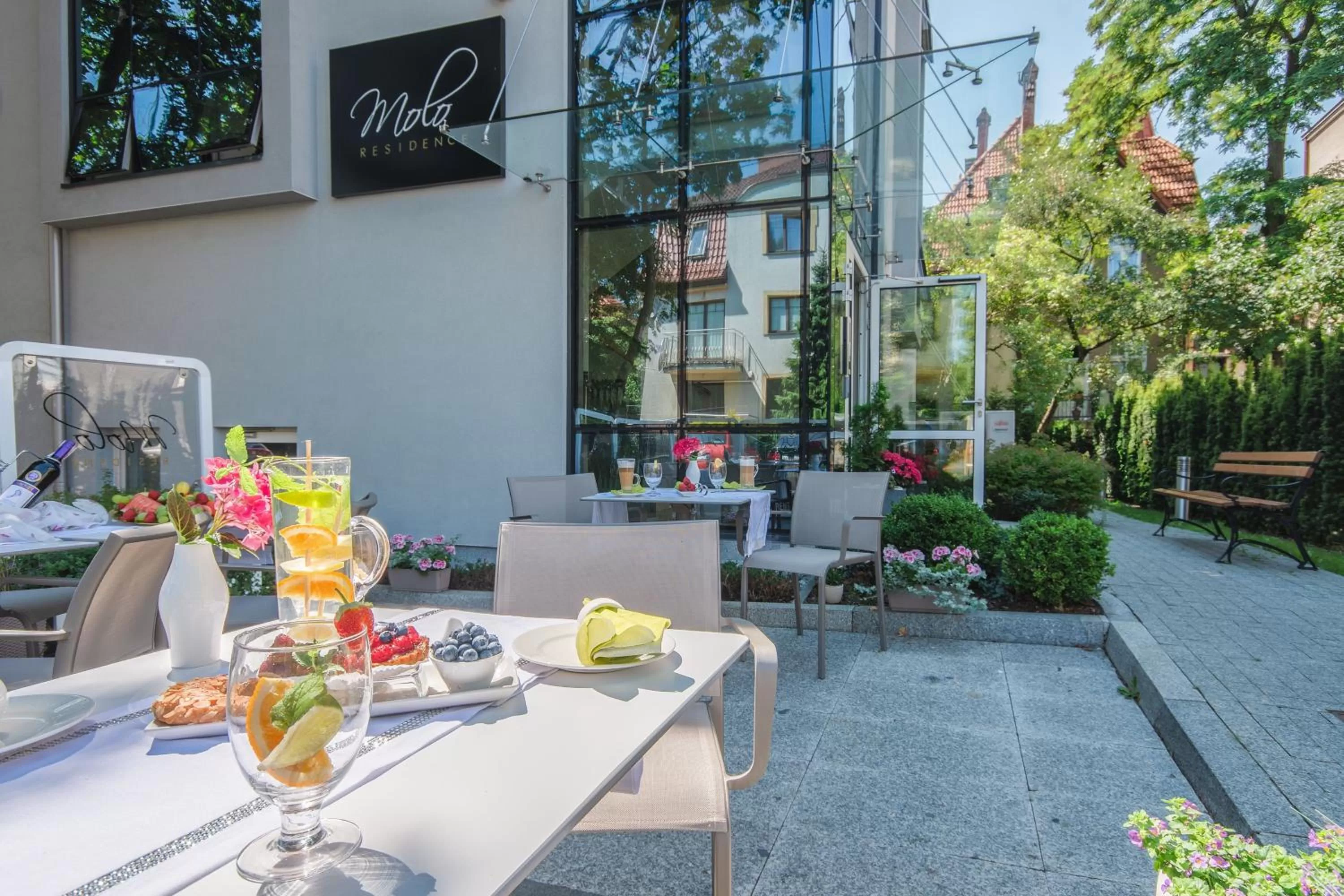 Facade/entrance in Molo Residence