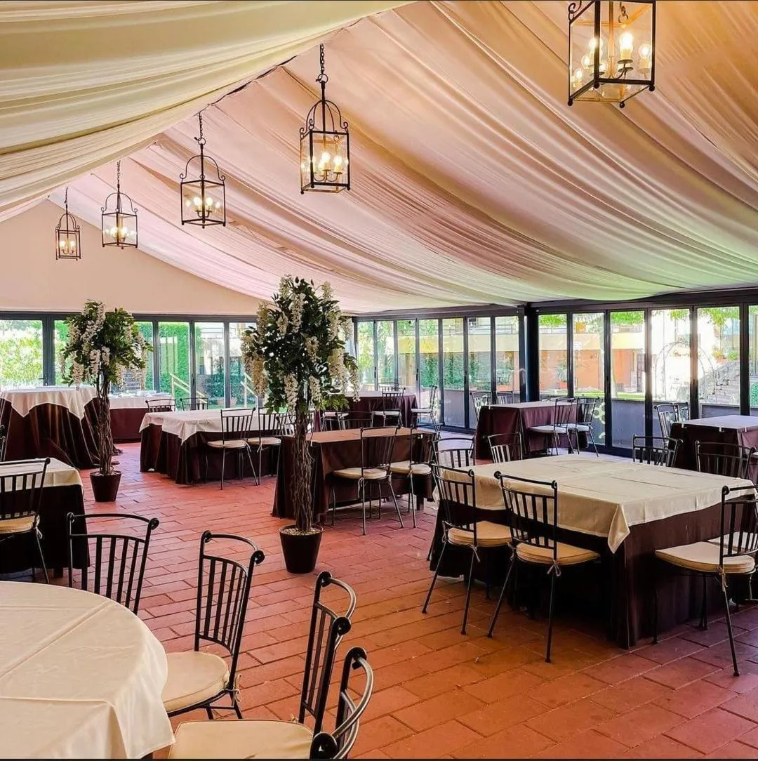 Property building in Hotel Venta Magullo