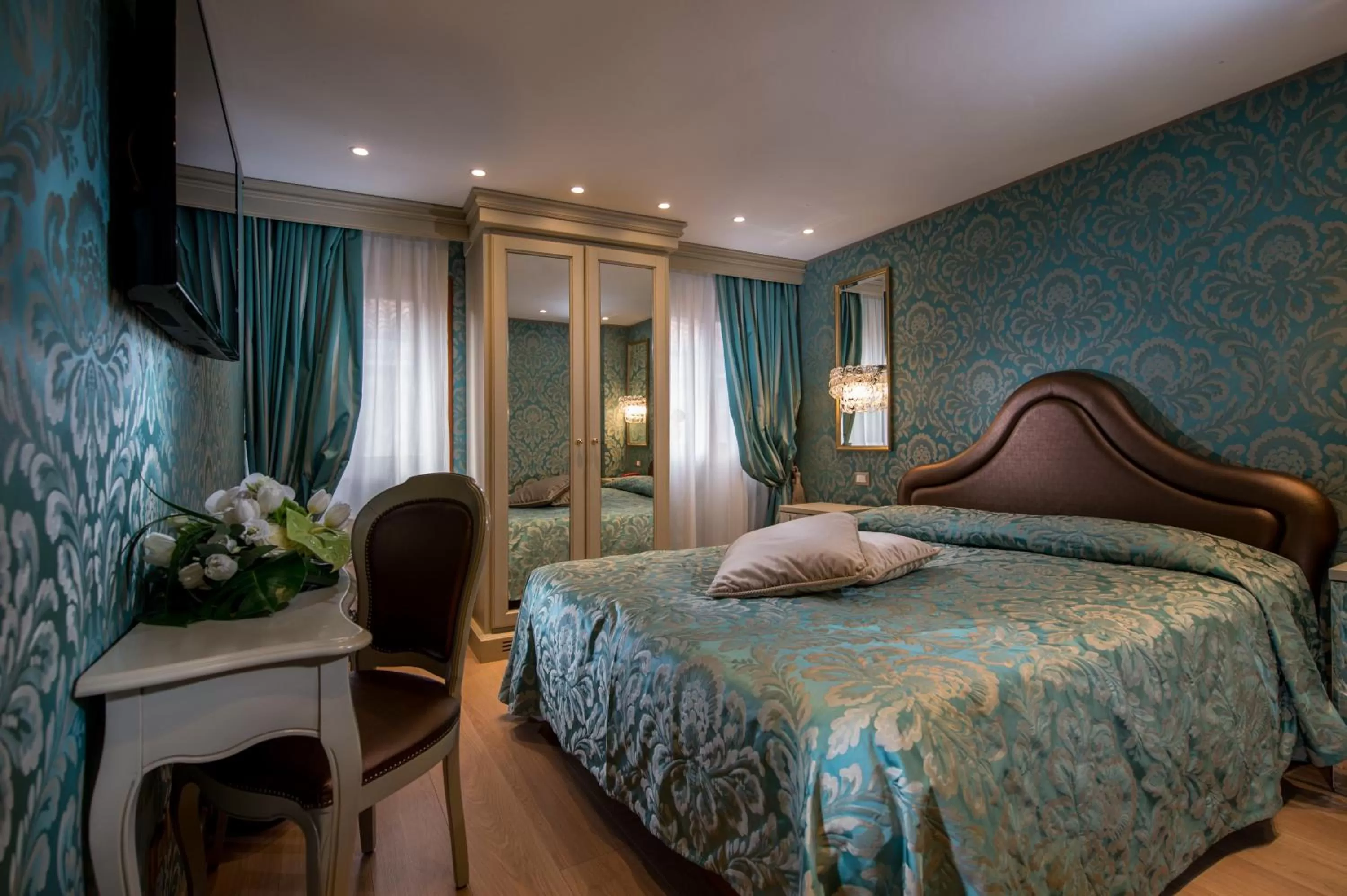 Photo of the whole room, Bed in Hotel Ca' Marinella