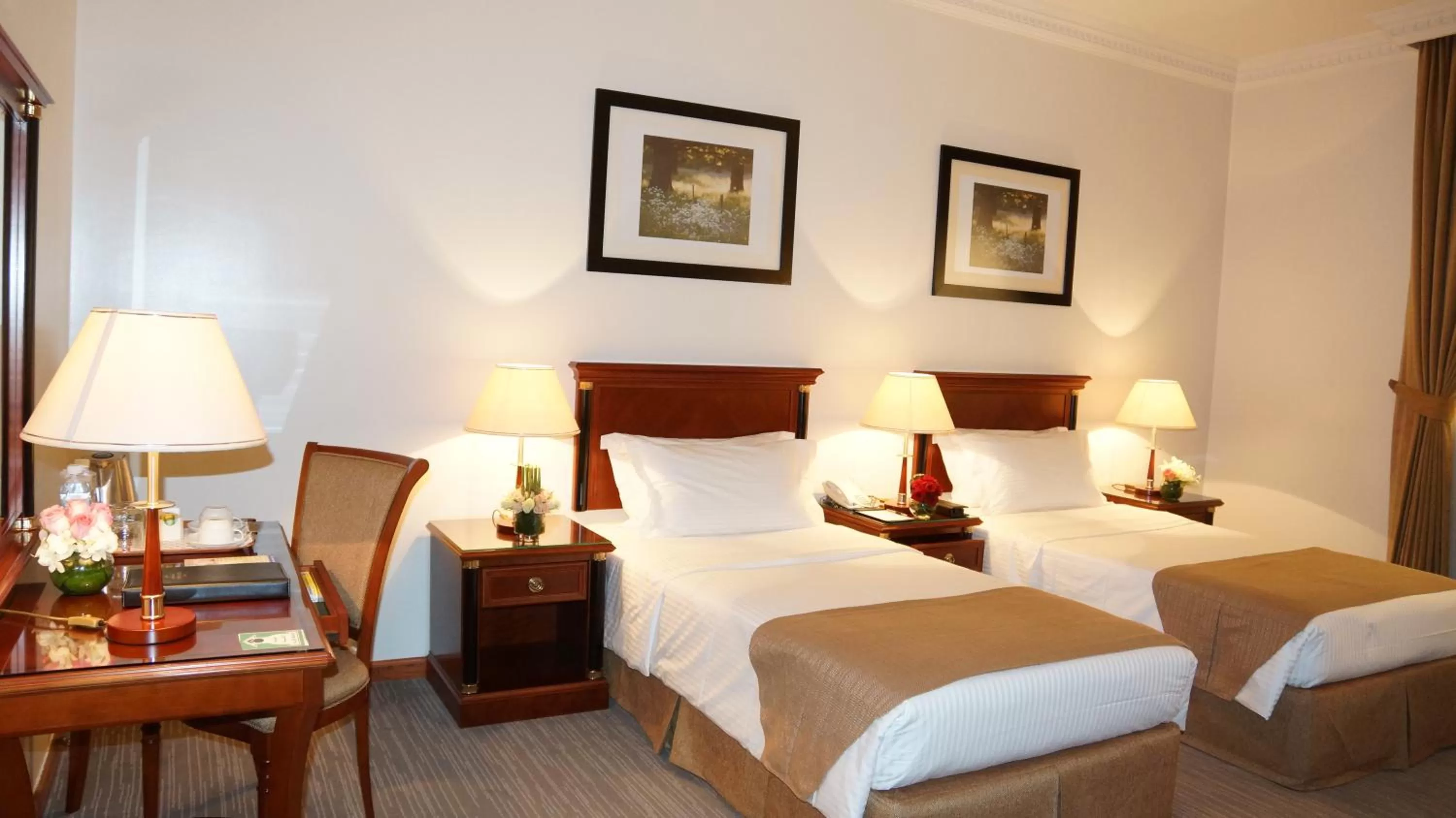 Photo of the whole room, Bed in Executives Hotel - Olaya