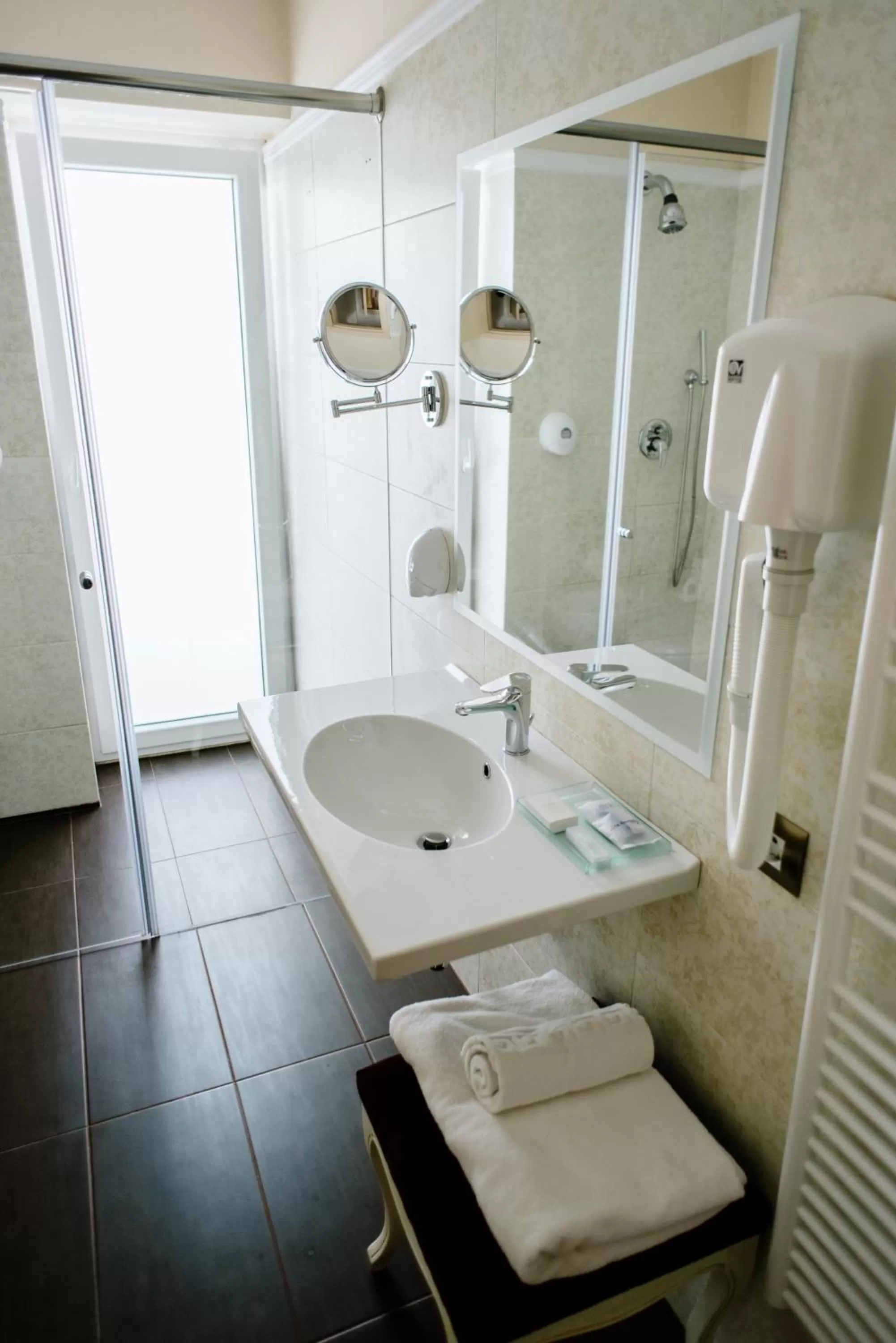 Bathroom in Sar'Otel Boutique Hotel