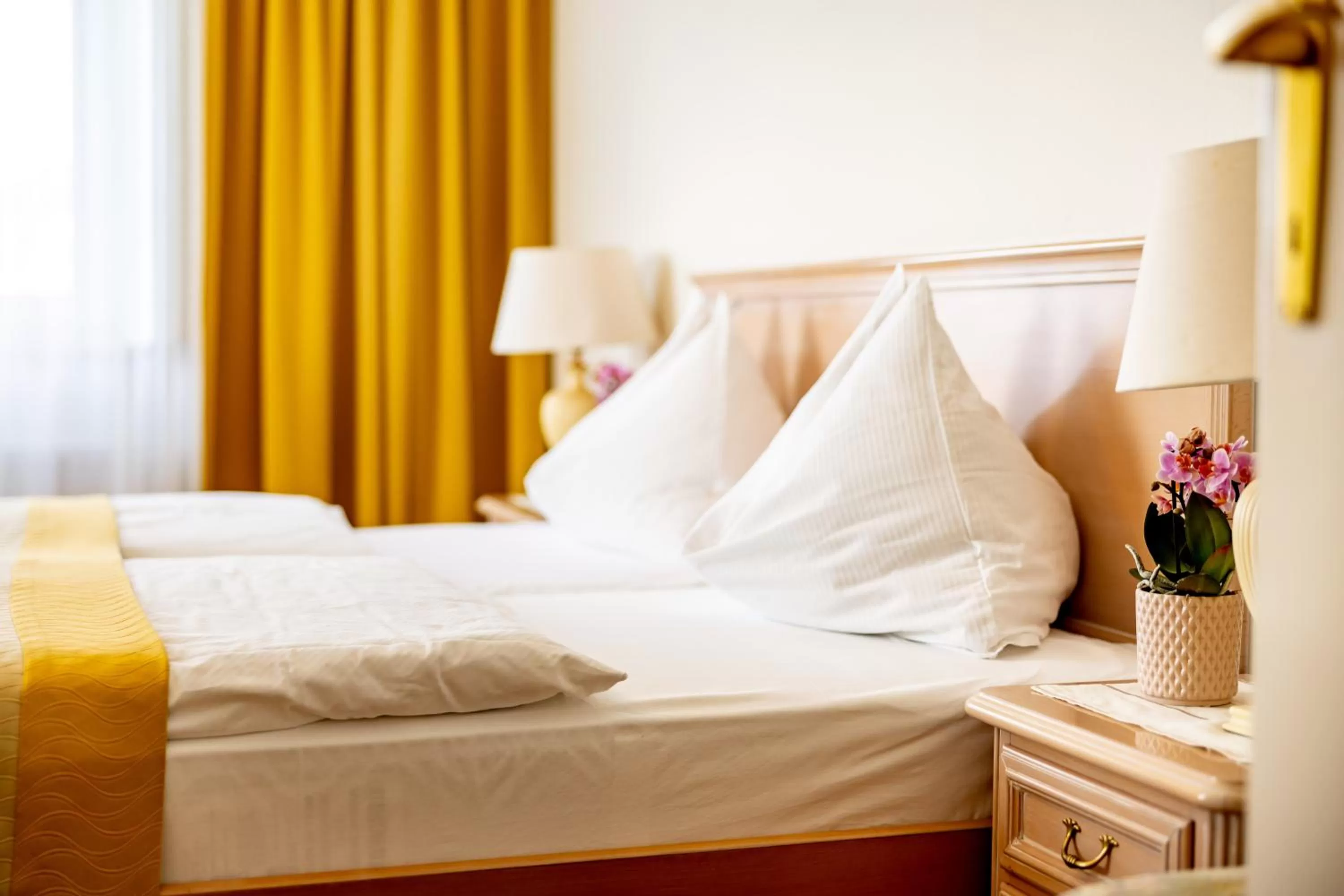 Bed in Hotel-Restaurant Minichmayr