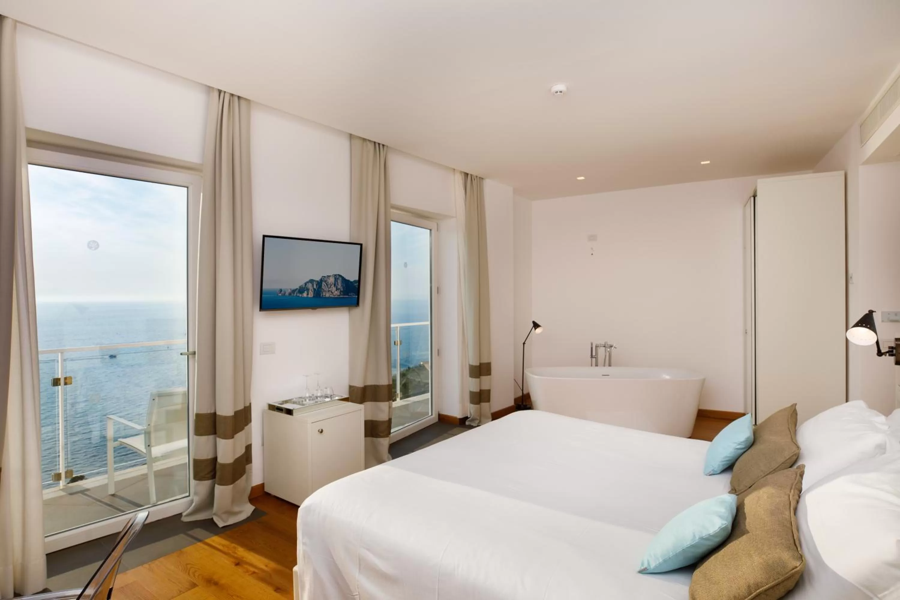 Photo of the whole room, Bed in Villa Fiorella Art Hotel