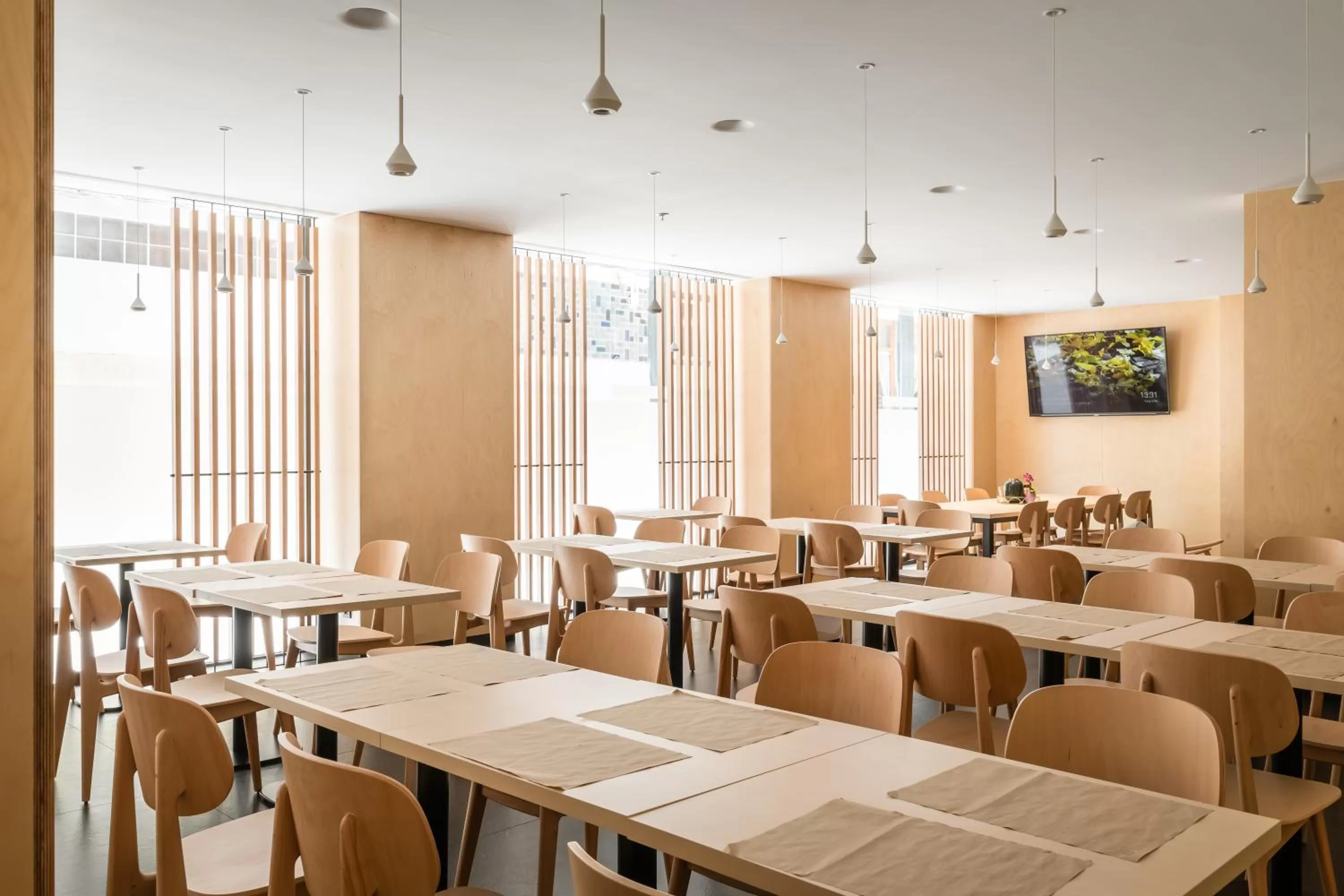 Restaurant/places to eat in Ronda House