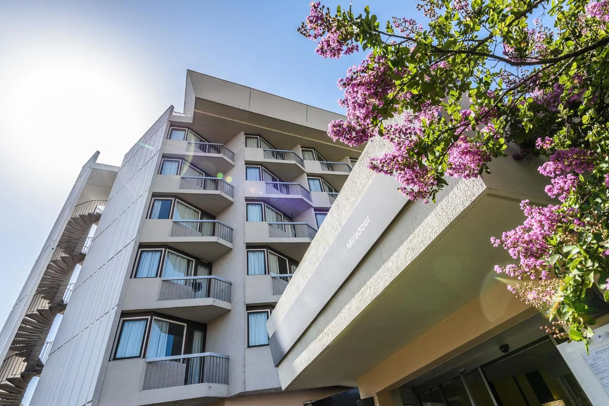 Facade/entrance in Miradour