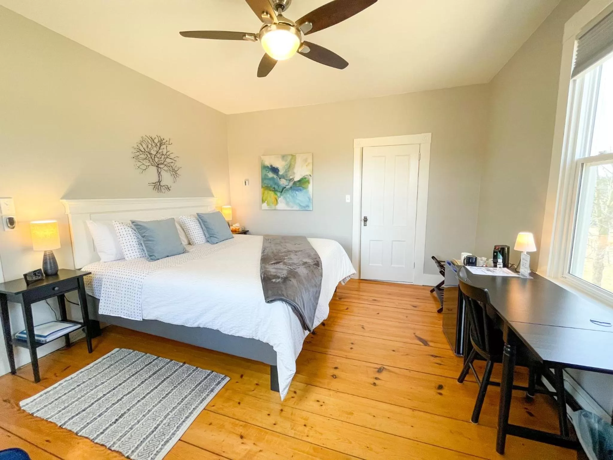 Bed in River Ridge Lodge