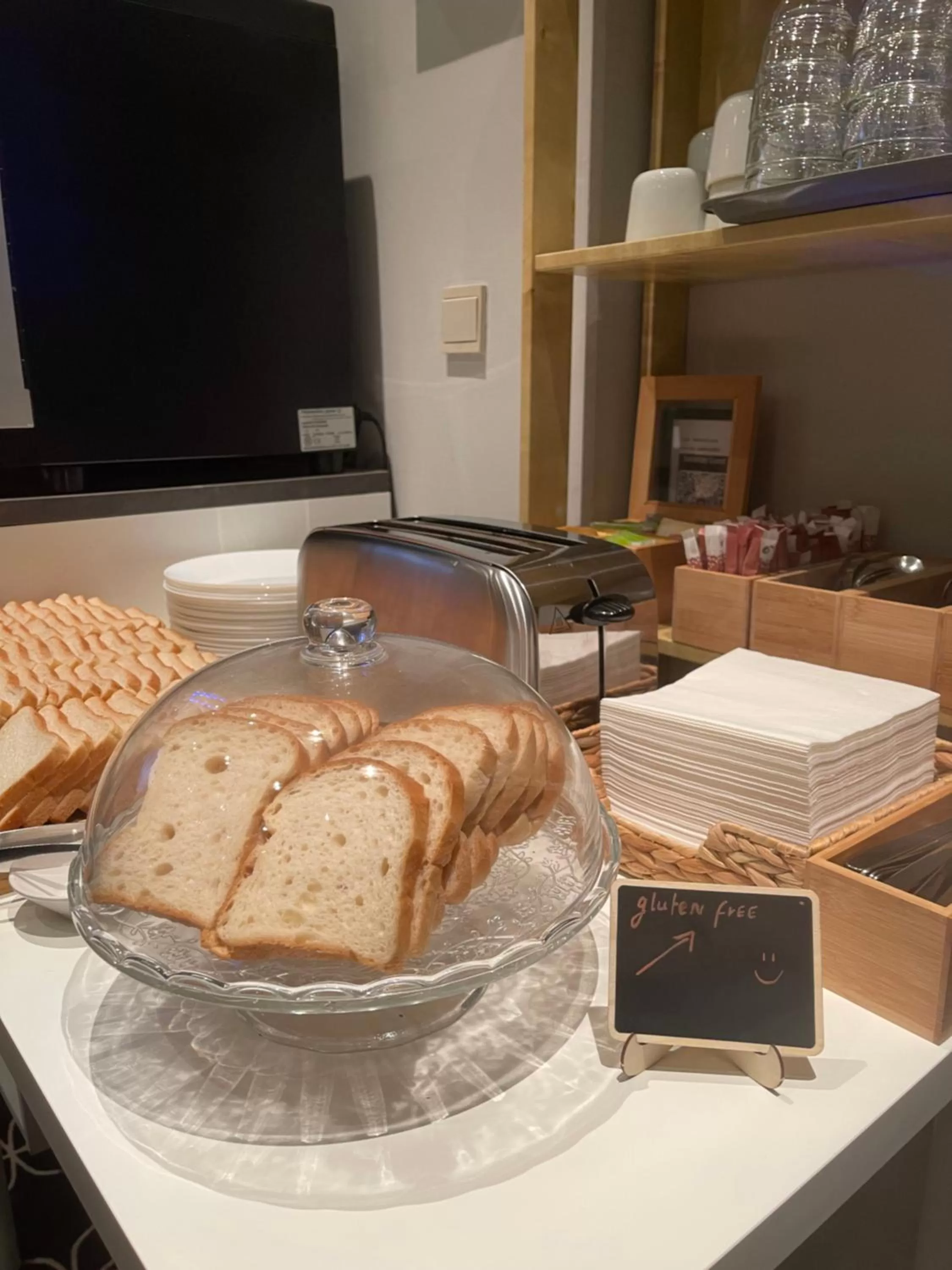 Breakfast in Safestay Brussels Grand Place