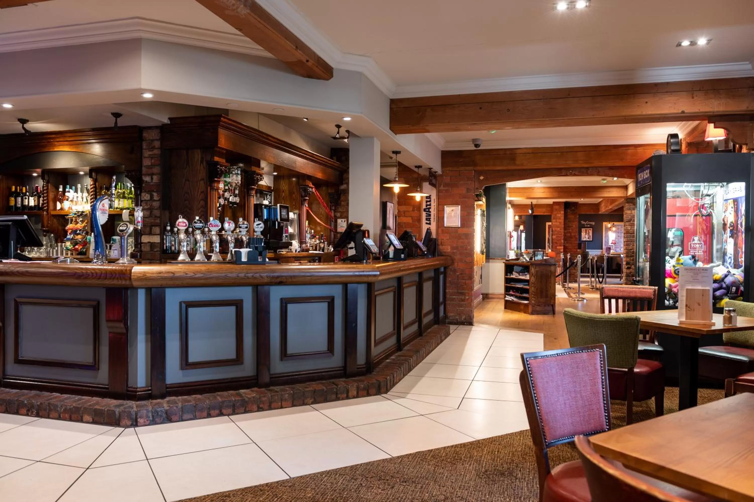 Restaurant/places to eat in Toby Carvery Strathclyde, M74 J6 by Innkeeper's Collection