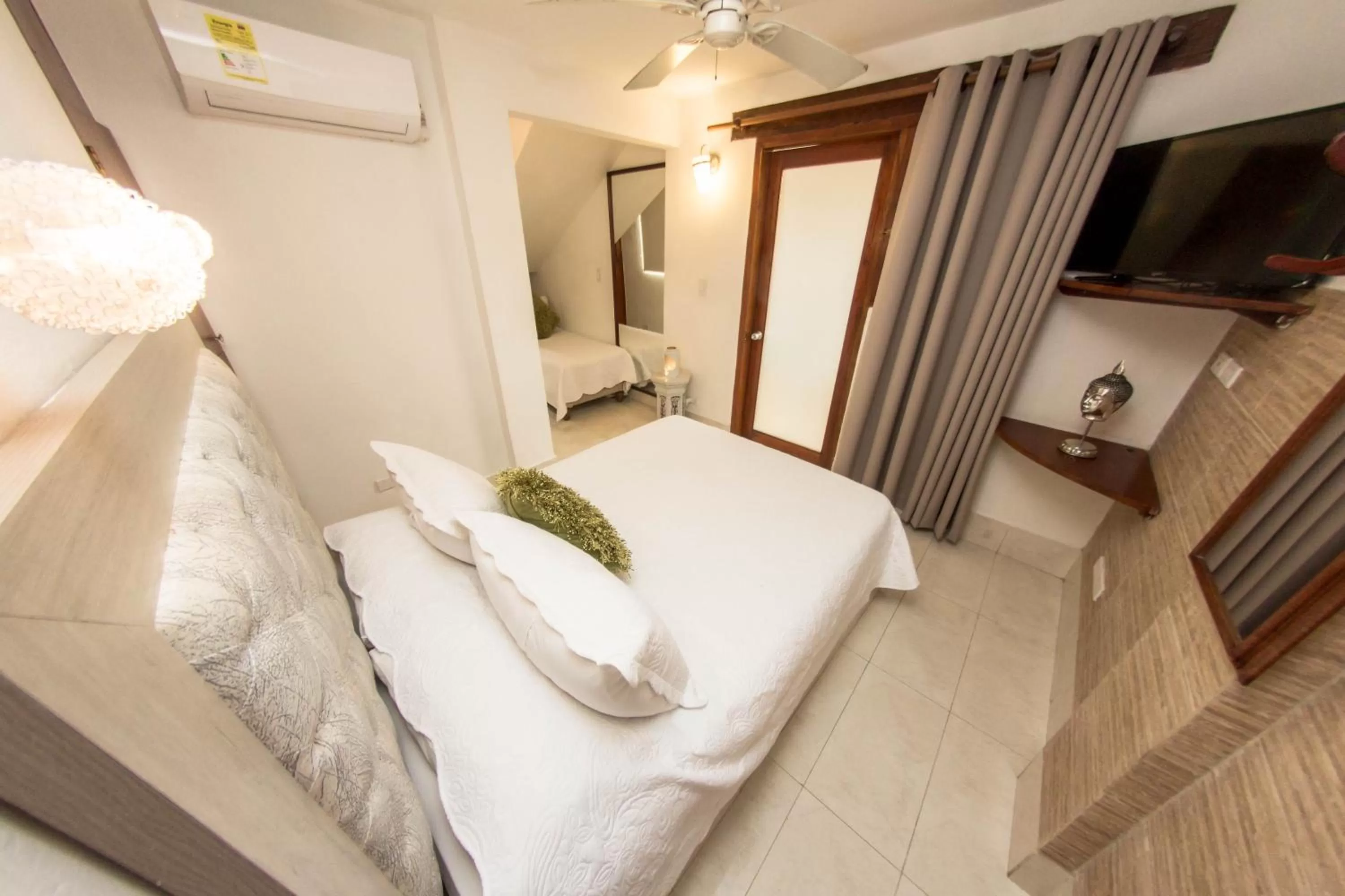 Photo of the whole room, Bed in Hotel Casa Gloria Boutique