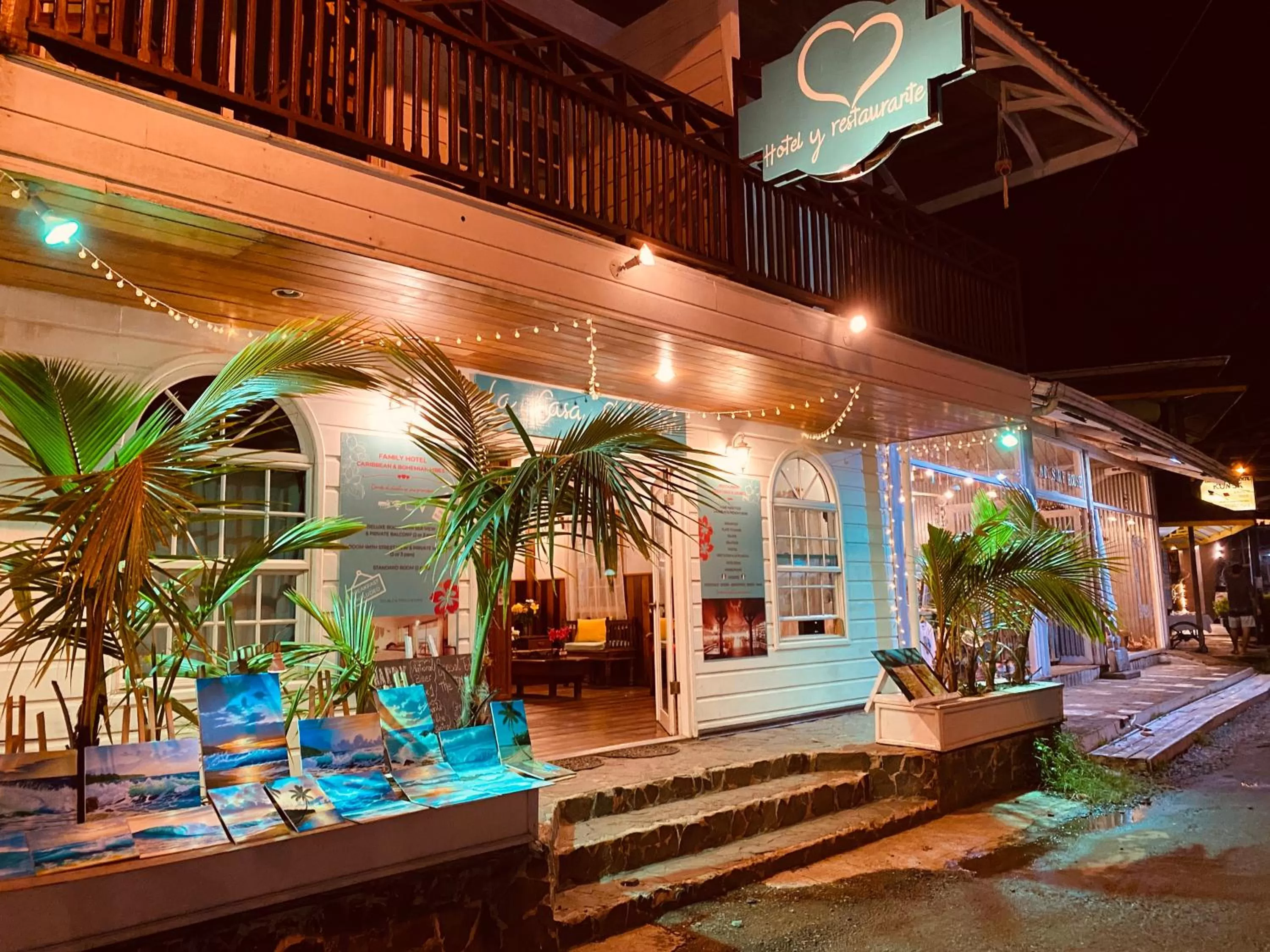 Facade/entrance in La Casa Corazón