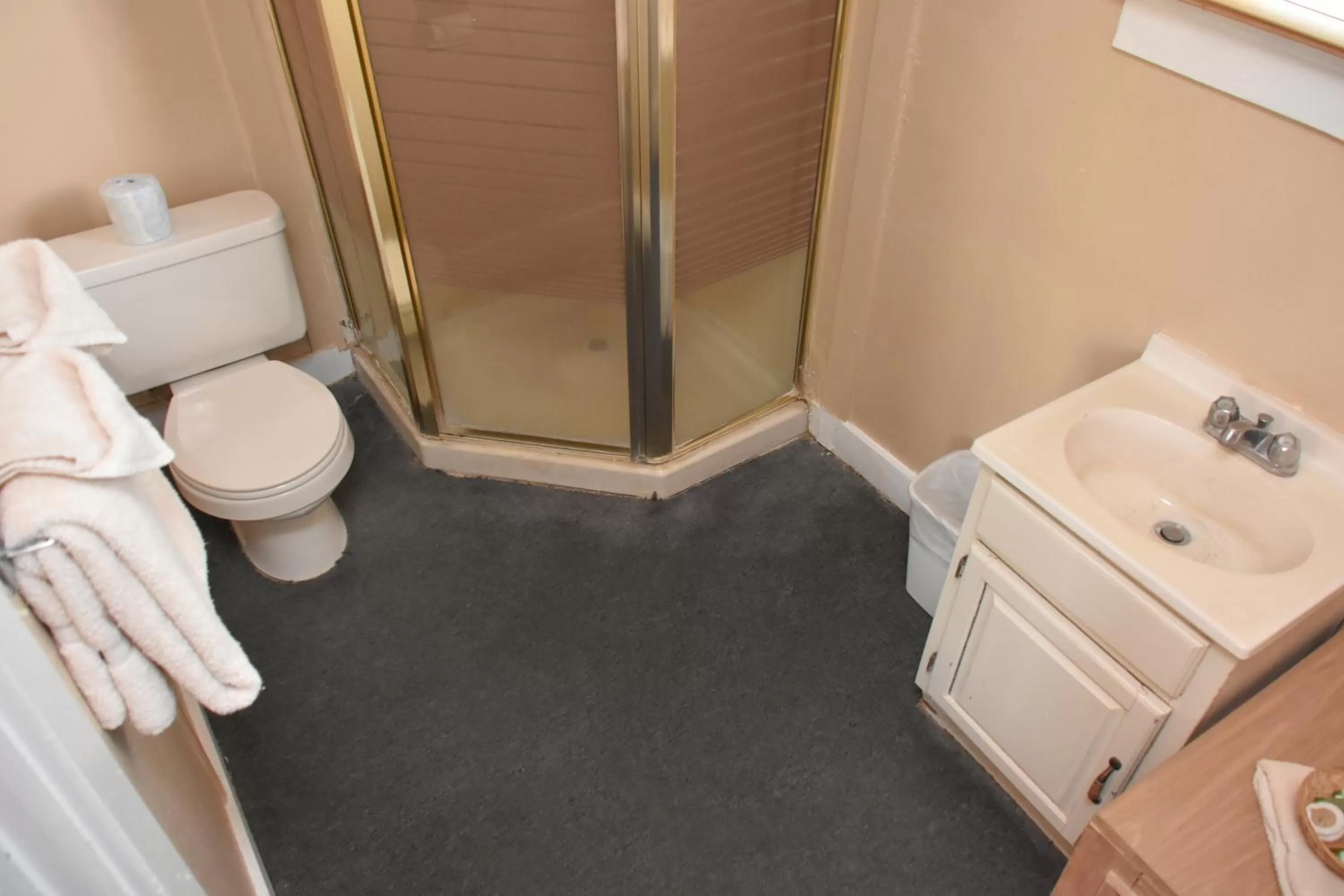 Panamint Springs Motel & Tents