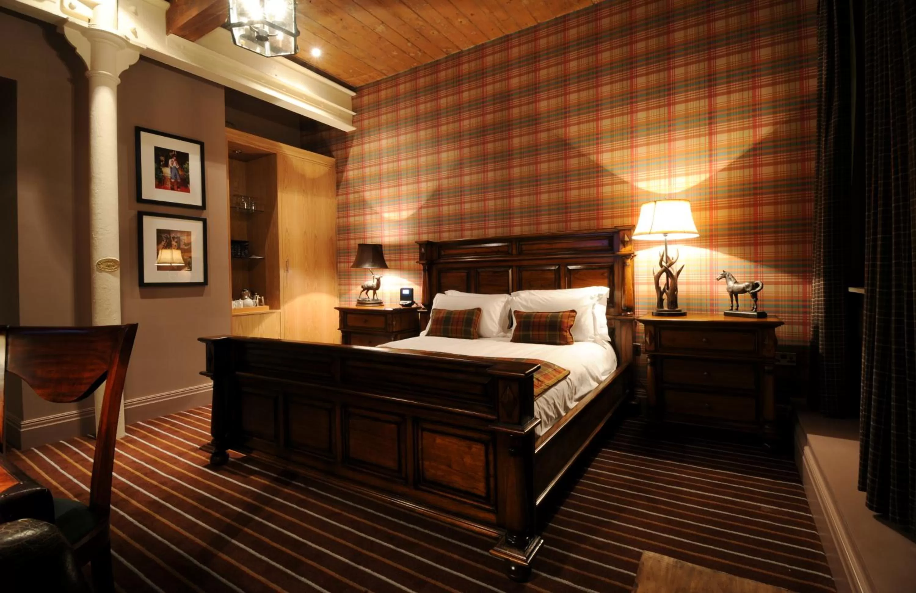 Bed in Velvet Hotel Manchester, WorldHotels Crafted